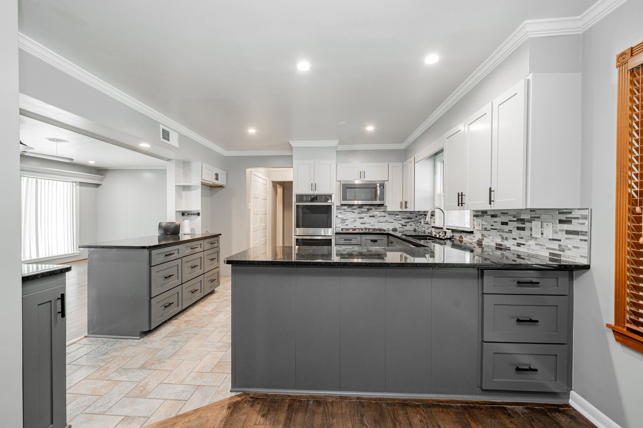 908 Saturn Springs Drive