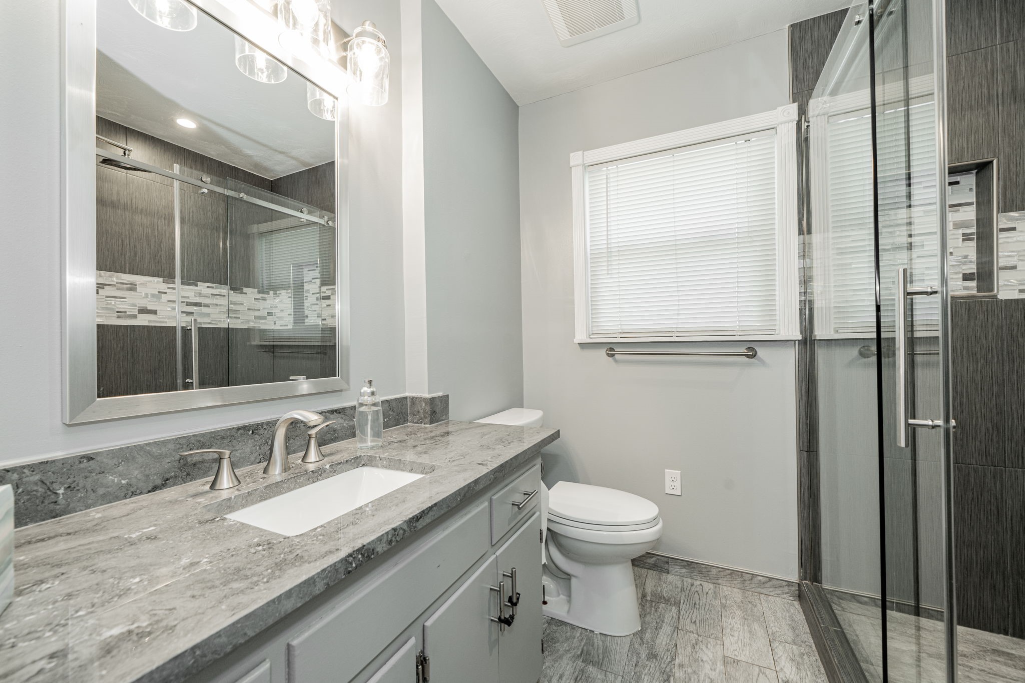 908 Saturn Springs Drive