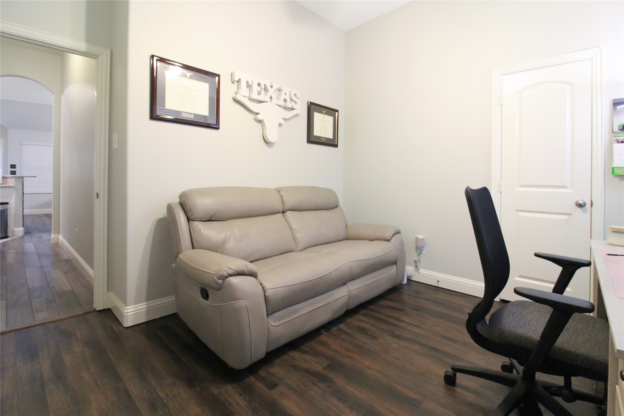 125 Fieldview Drive