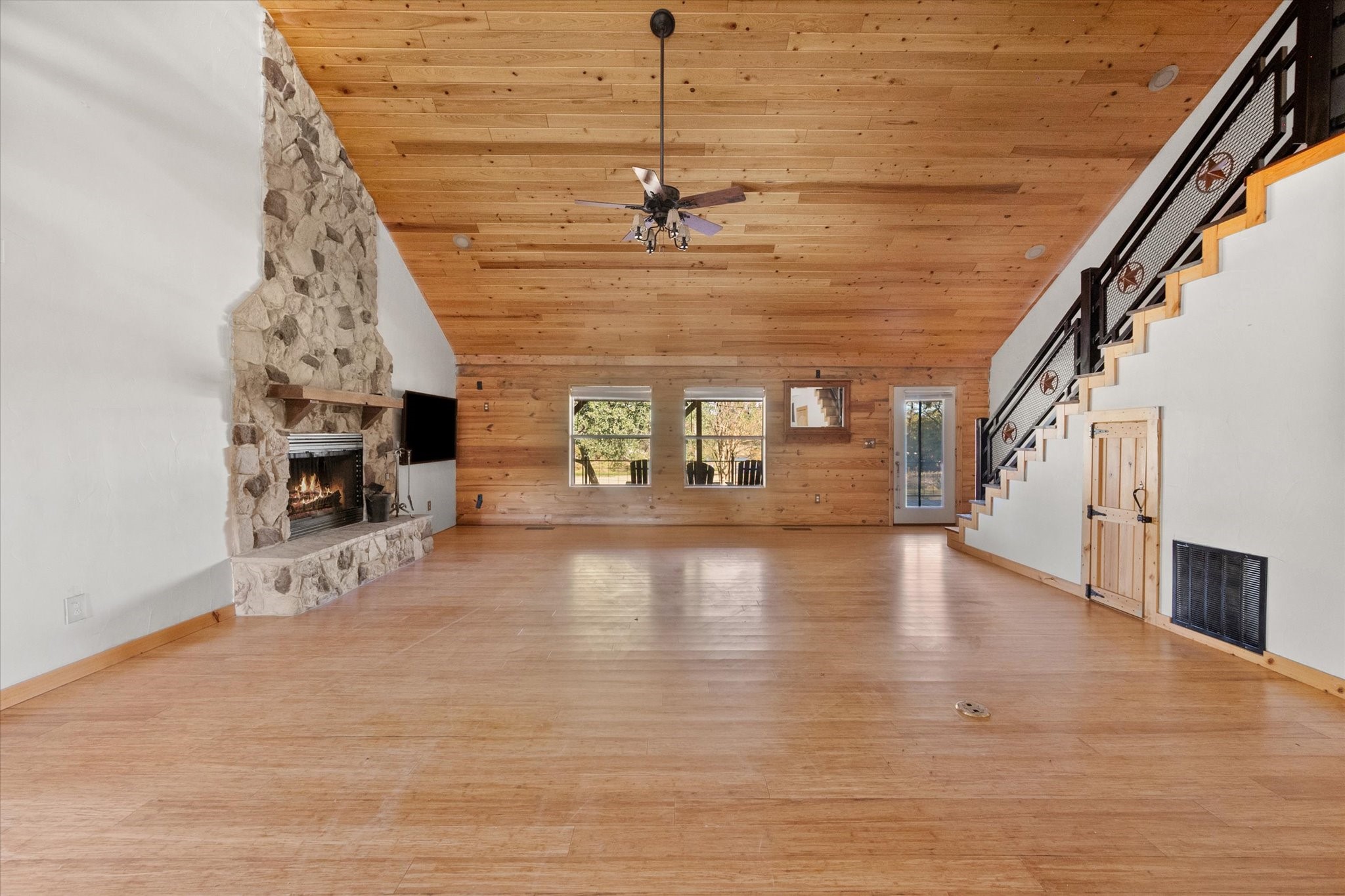 140 Dolly Drive
