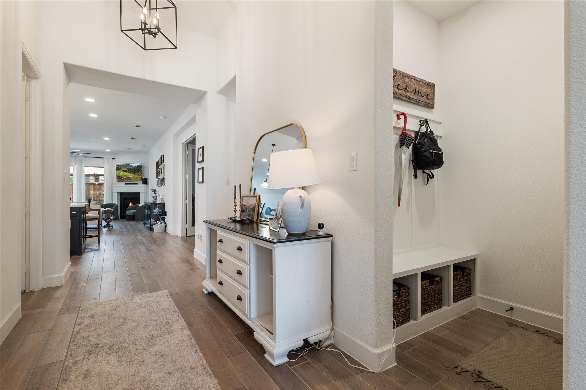 2913 Peartree Lane