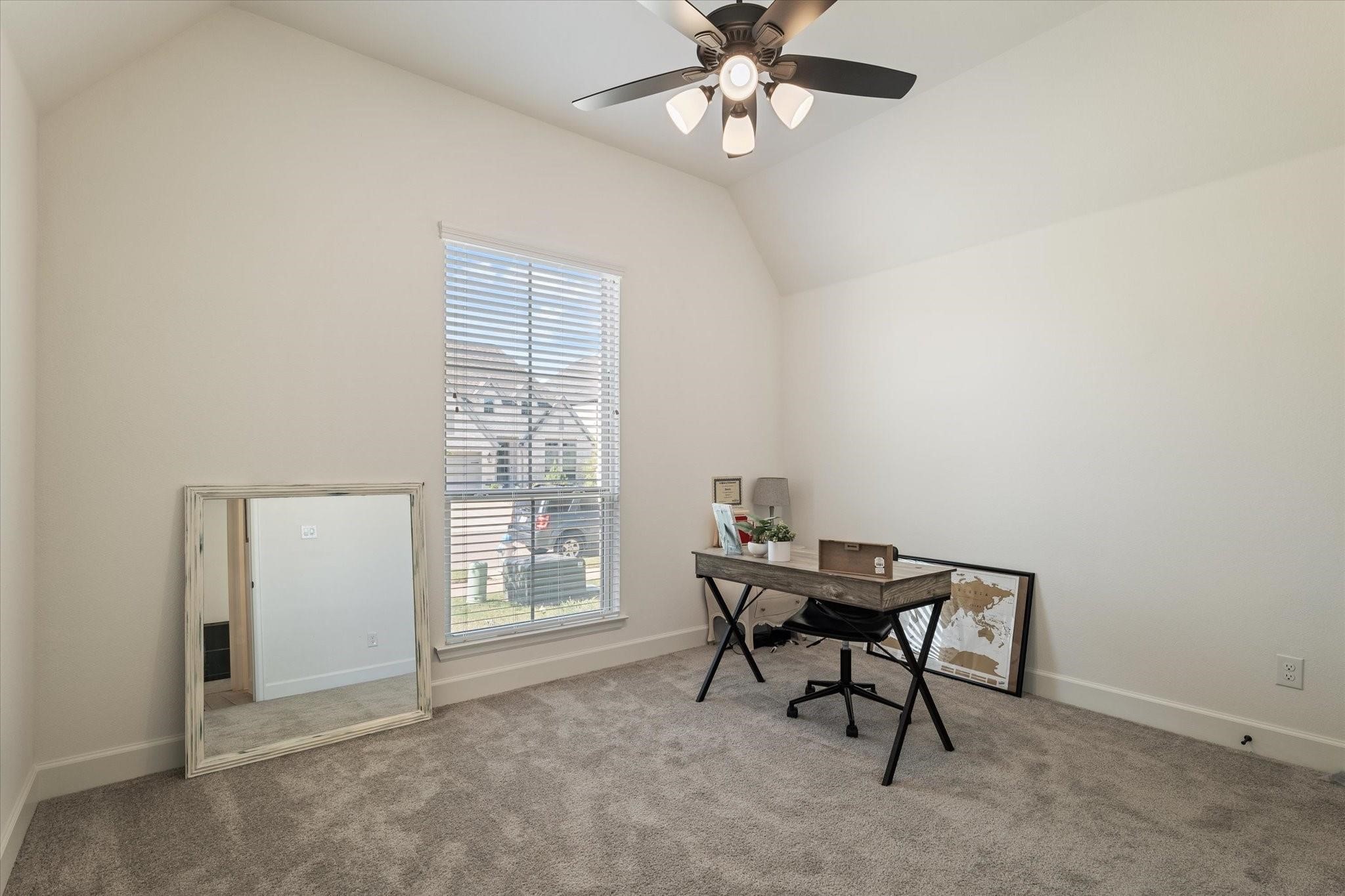 2913 Peartree Lane