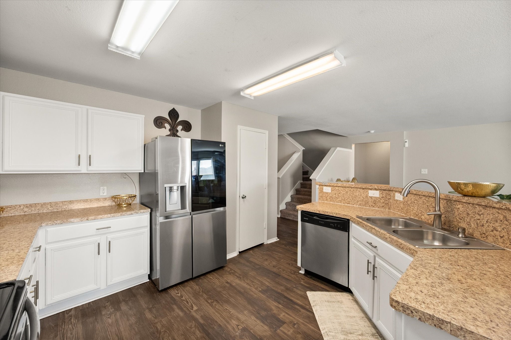 5501 Northfield Drive