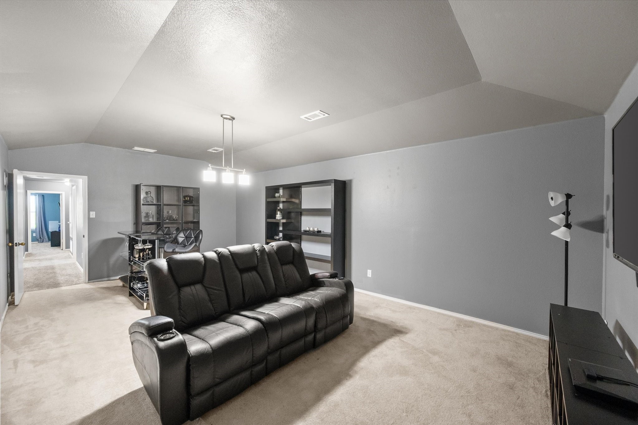 5501 Northfield Drive