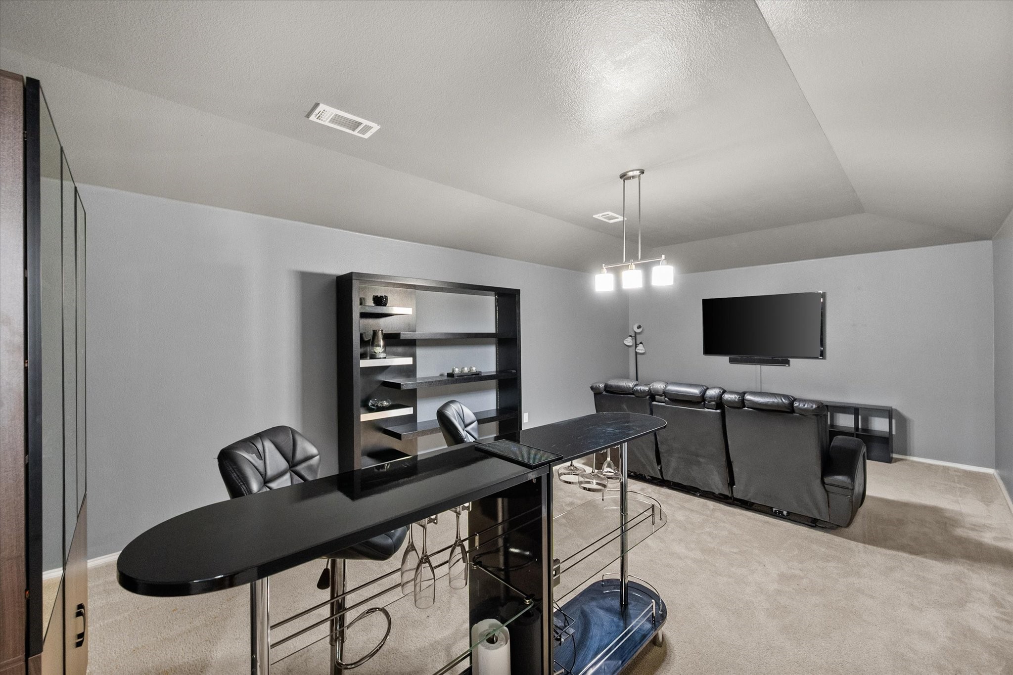 5501 Northfield Drive