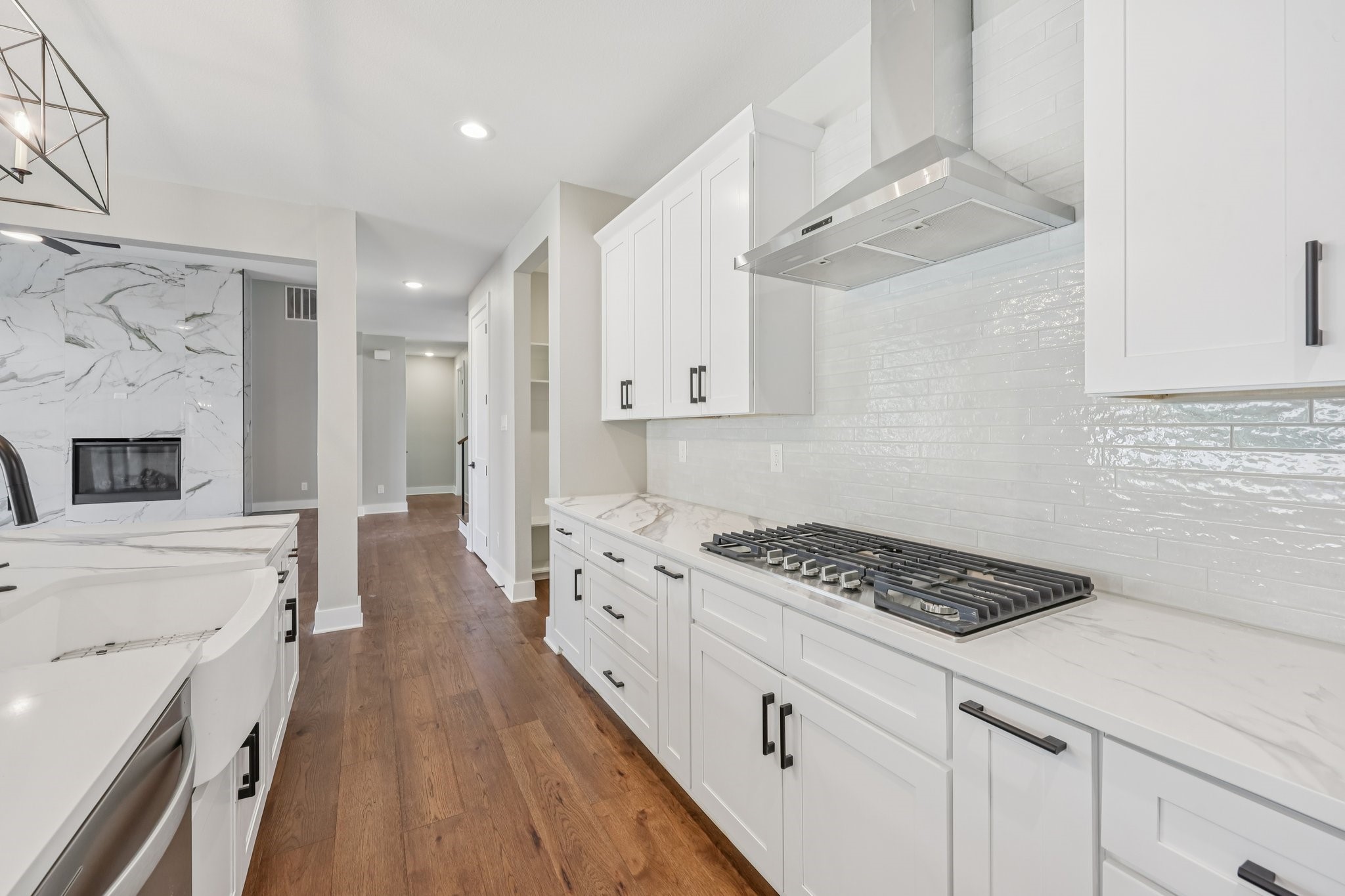 2630 Evinrude Drive