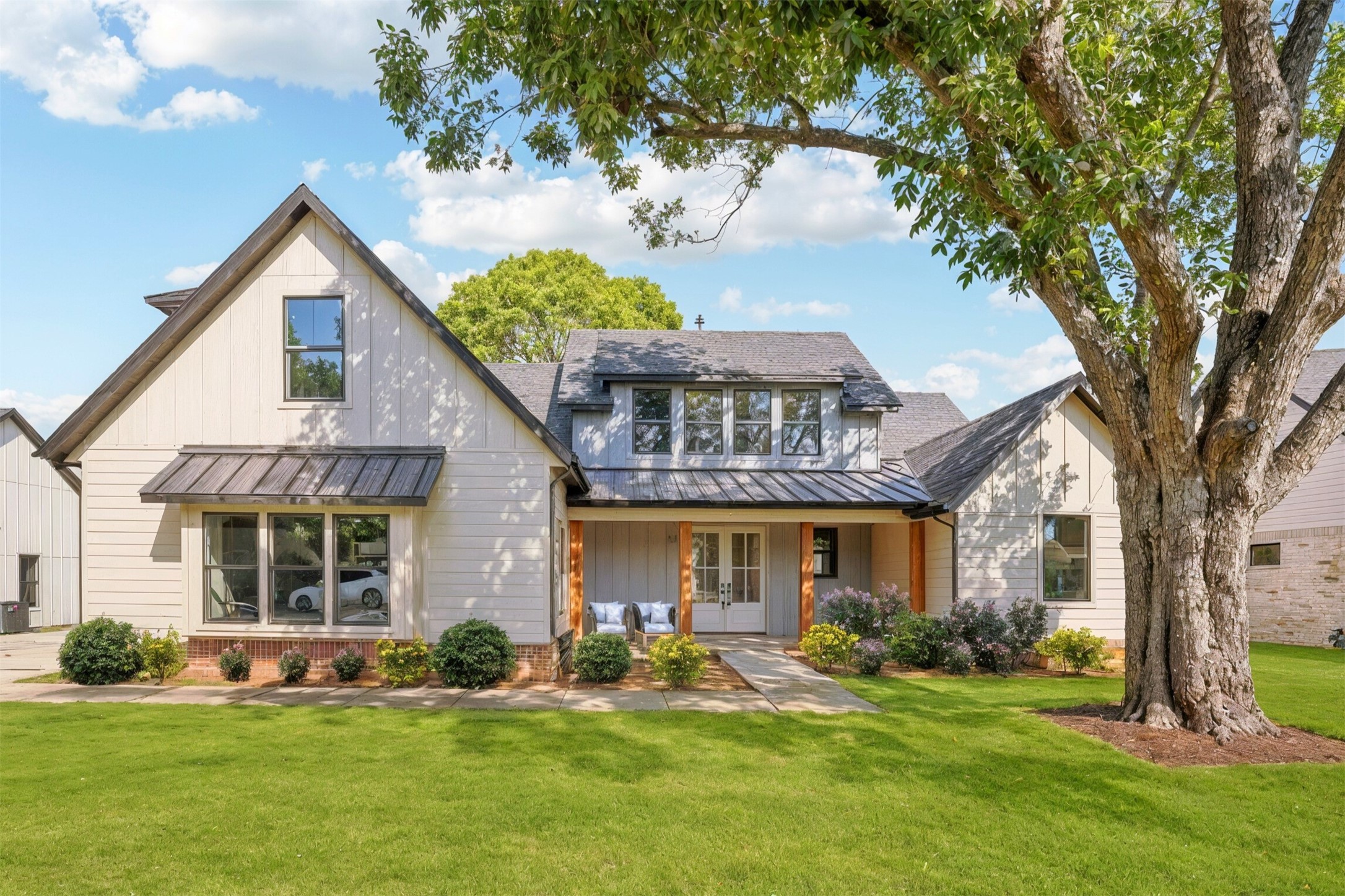 2630 Evinrude Drive