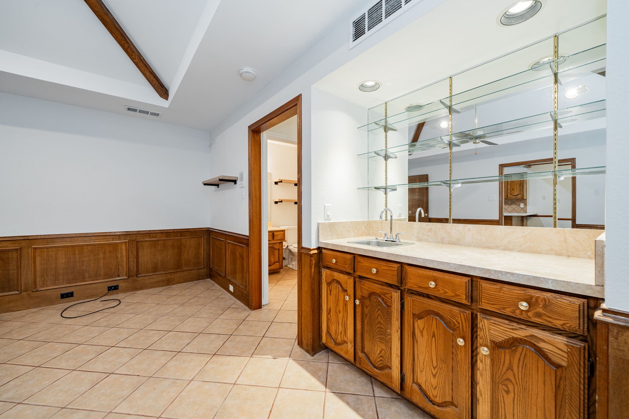 8304 Navigation Drive