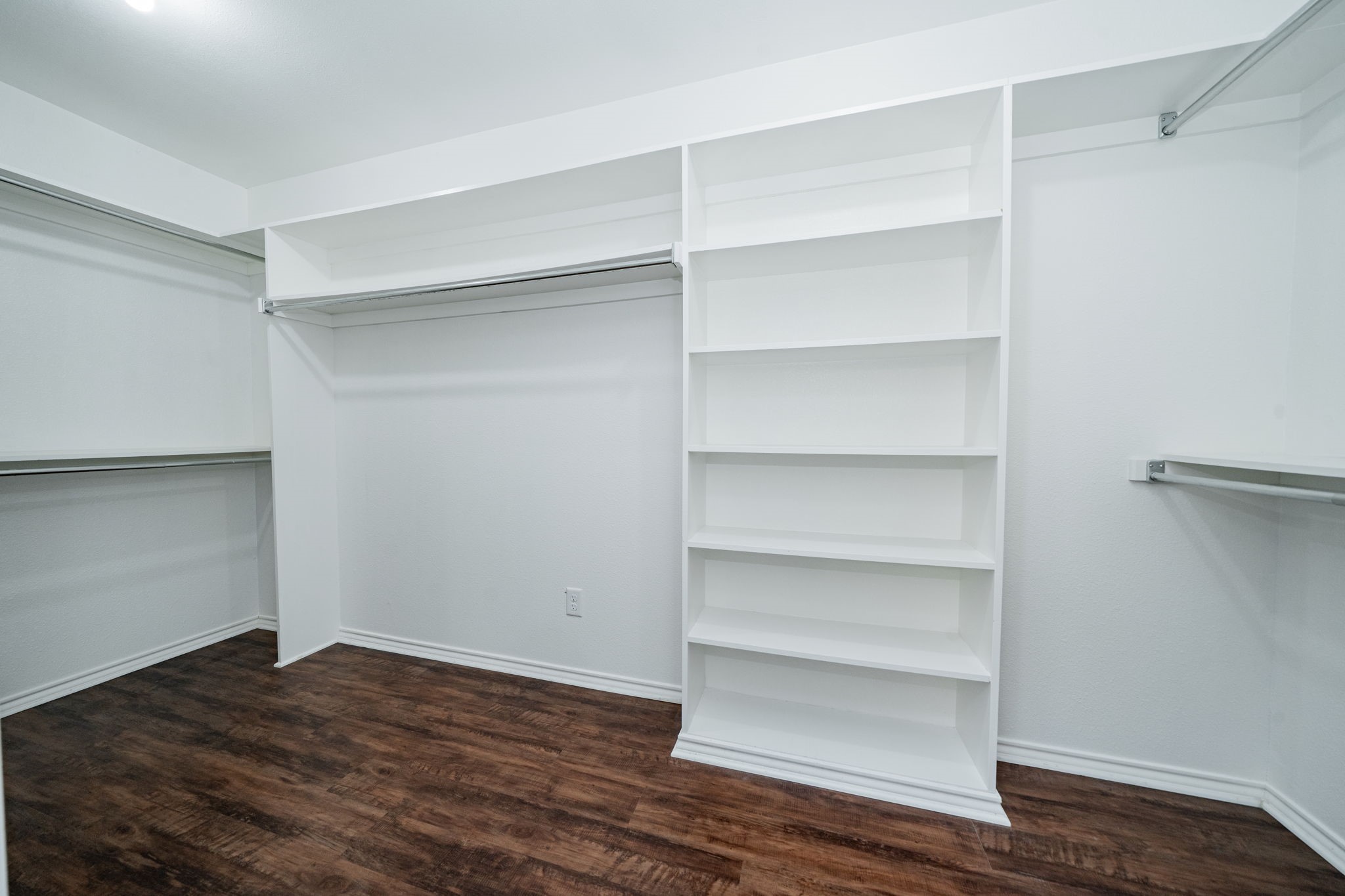 8304 Navigation Drive