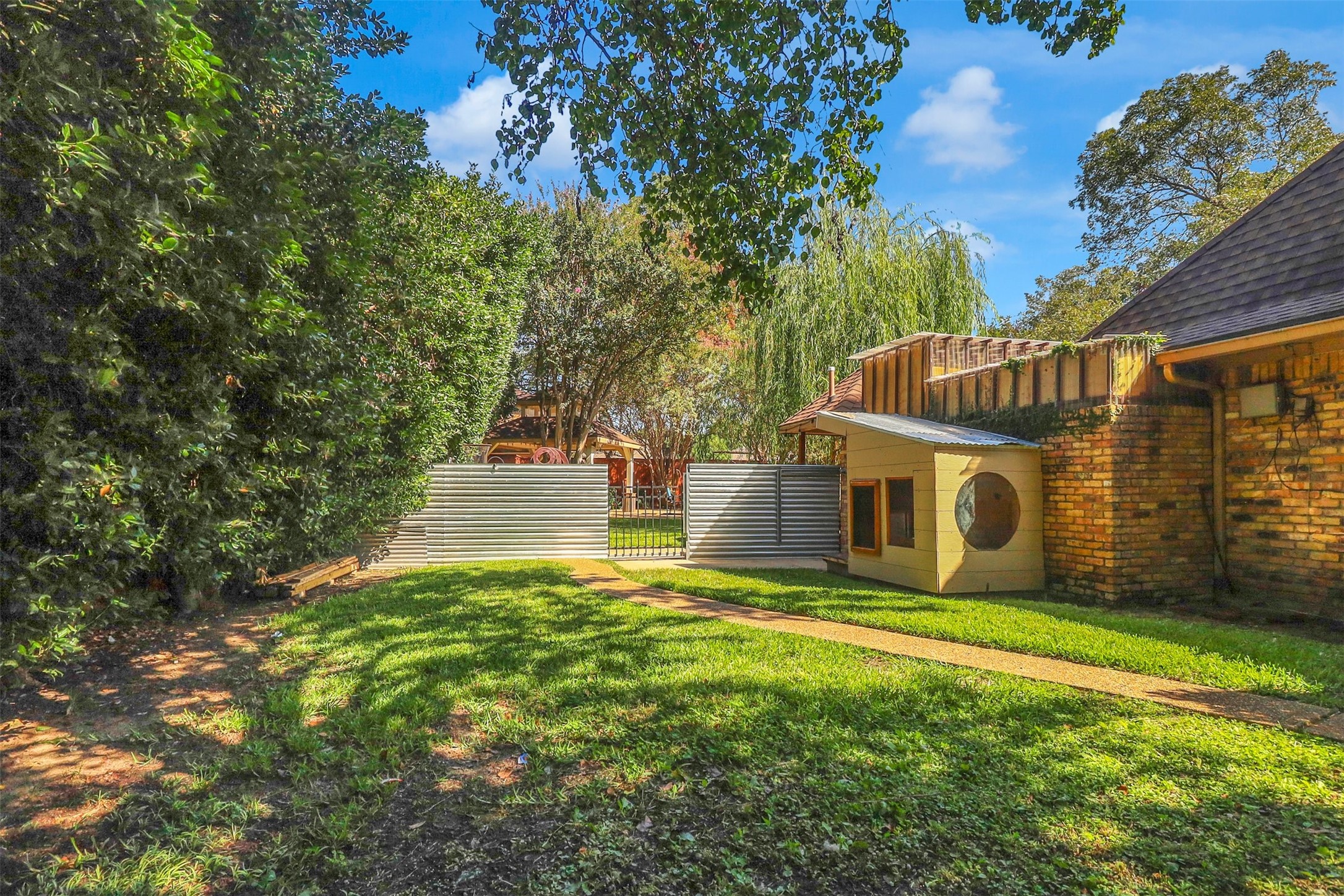 3213 Faulkner Drive