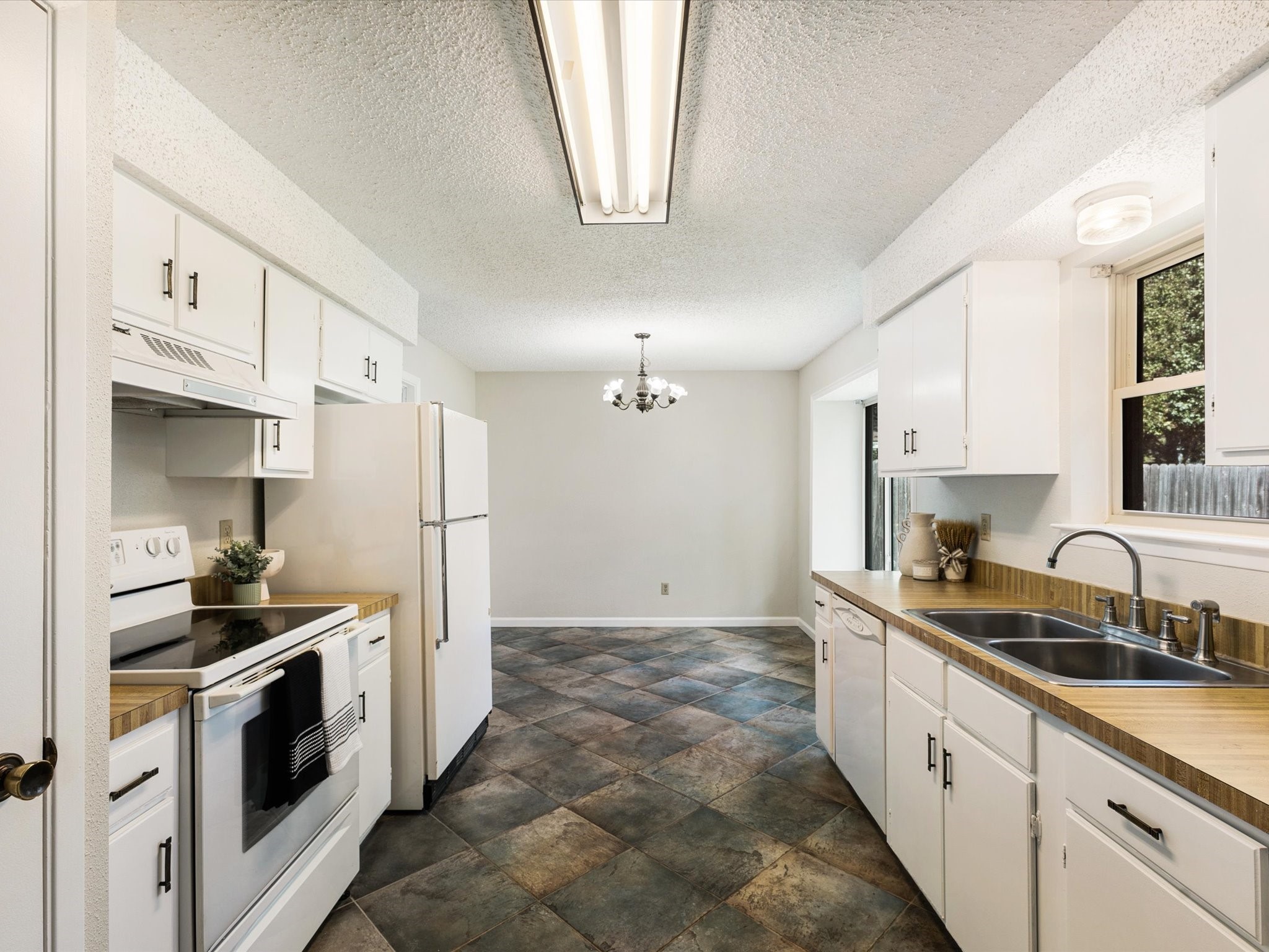 610 Darnel Drive