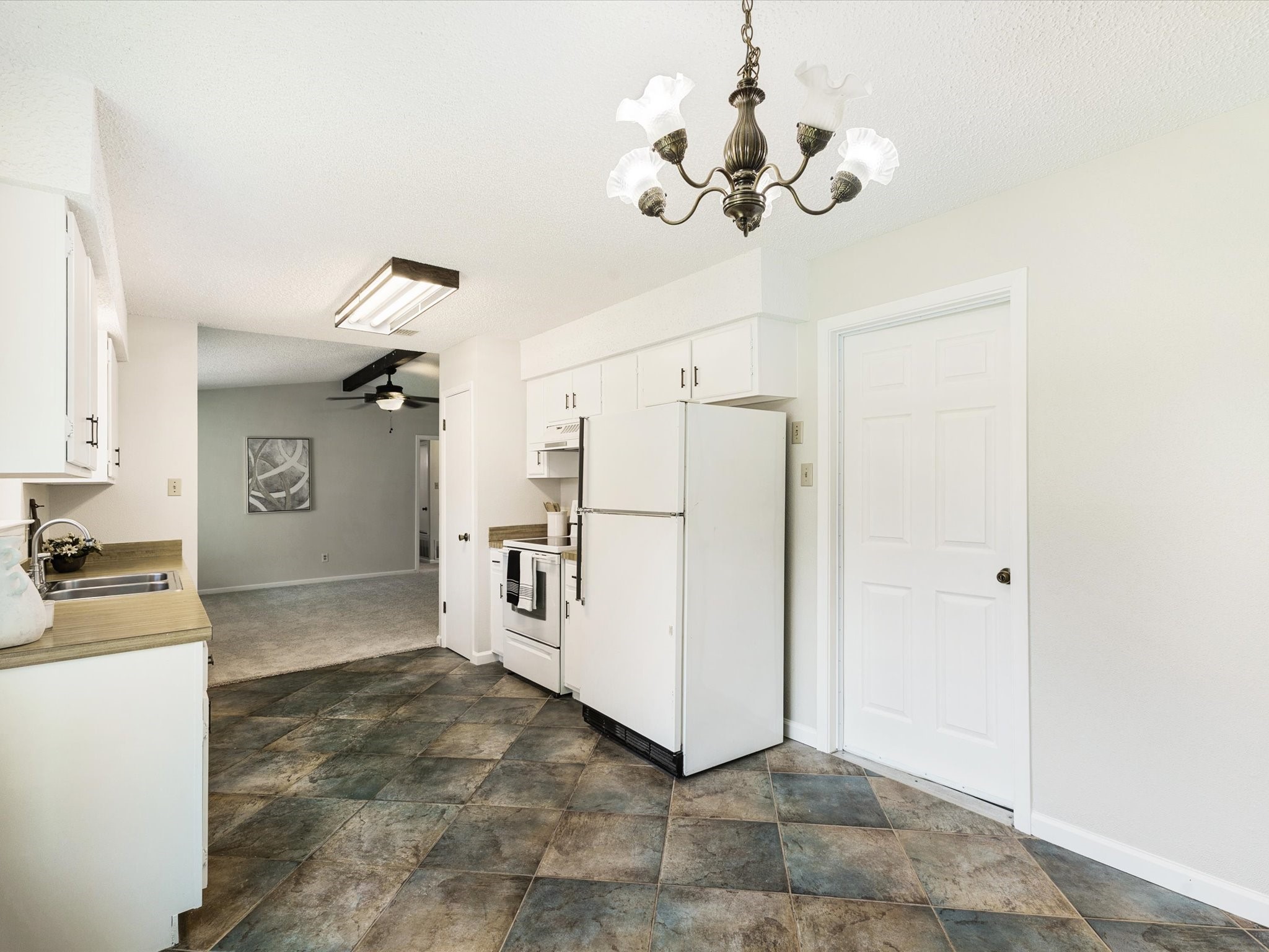 610 Darnel Drive