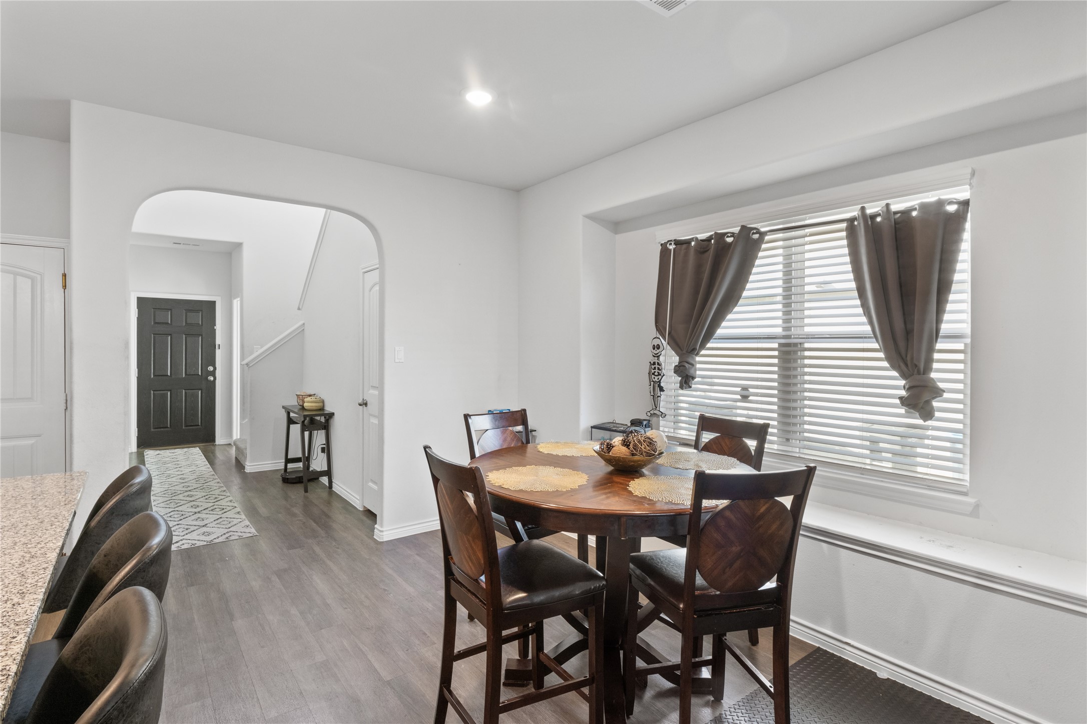 1425 Tall Pine Way