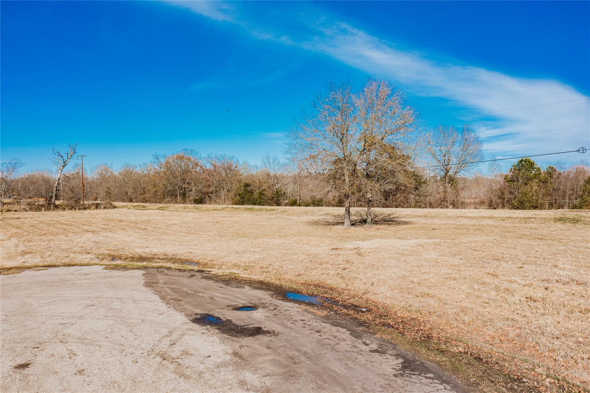 16 County Road 2910