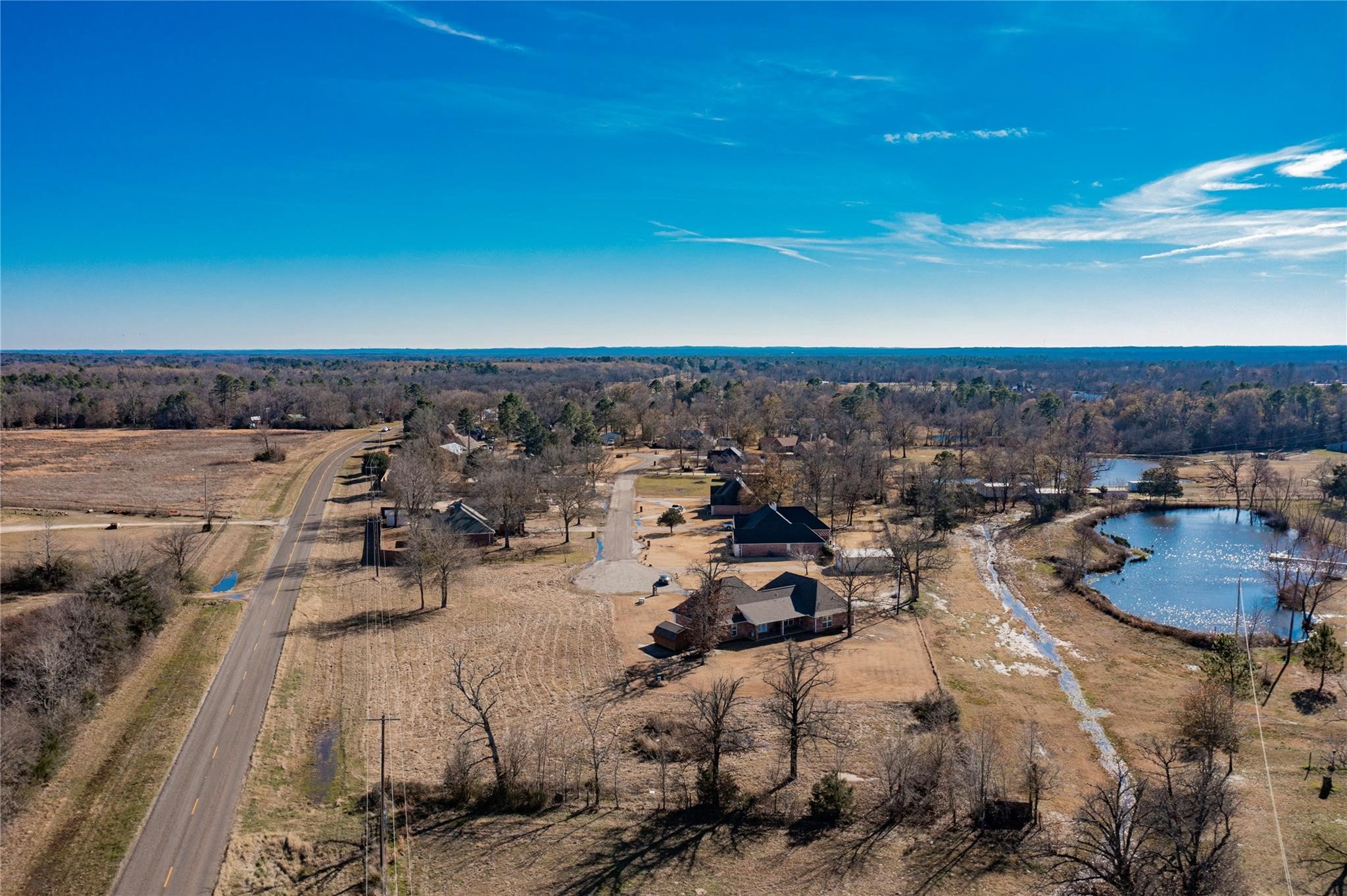 16 County Road 2910