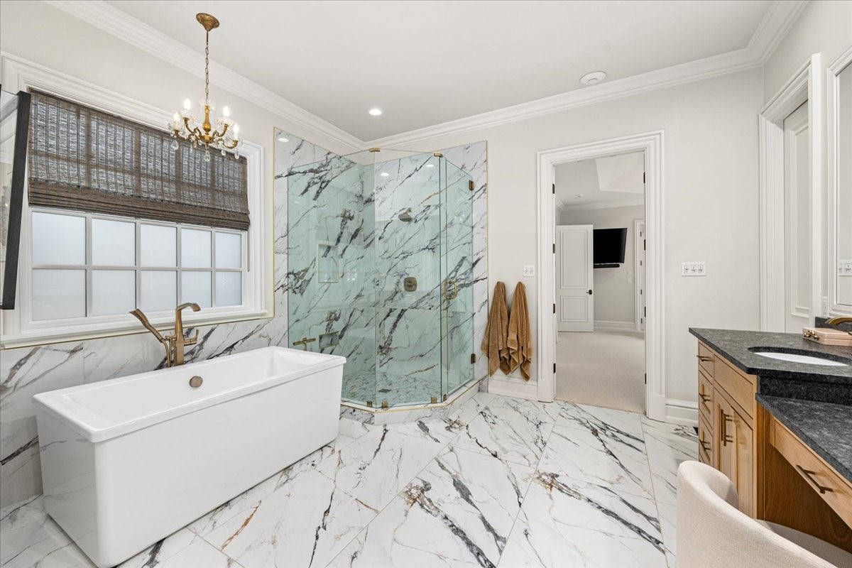 4907 Westbriar Drive