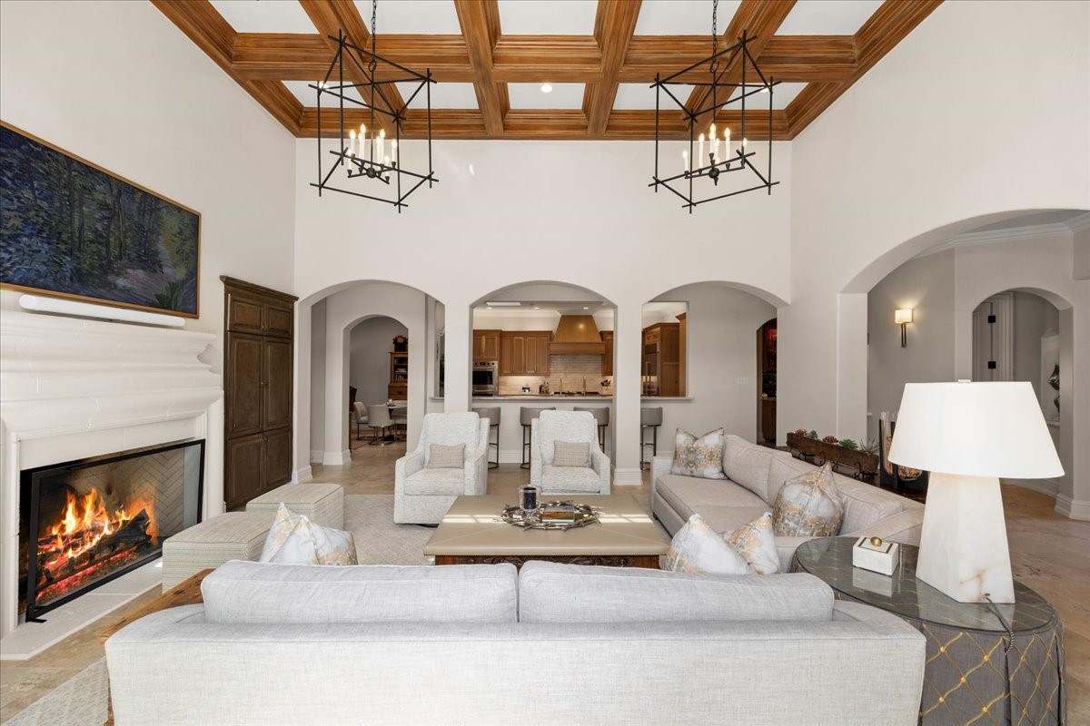 4907 Westbriar Drive