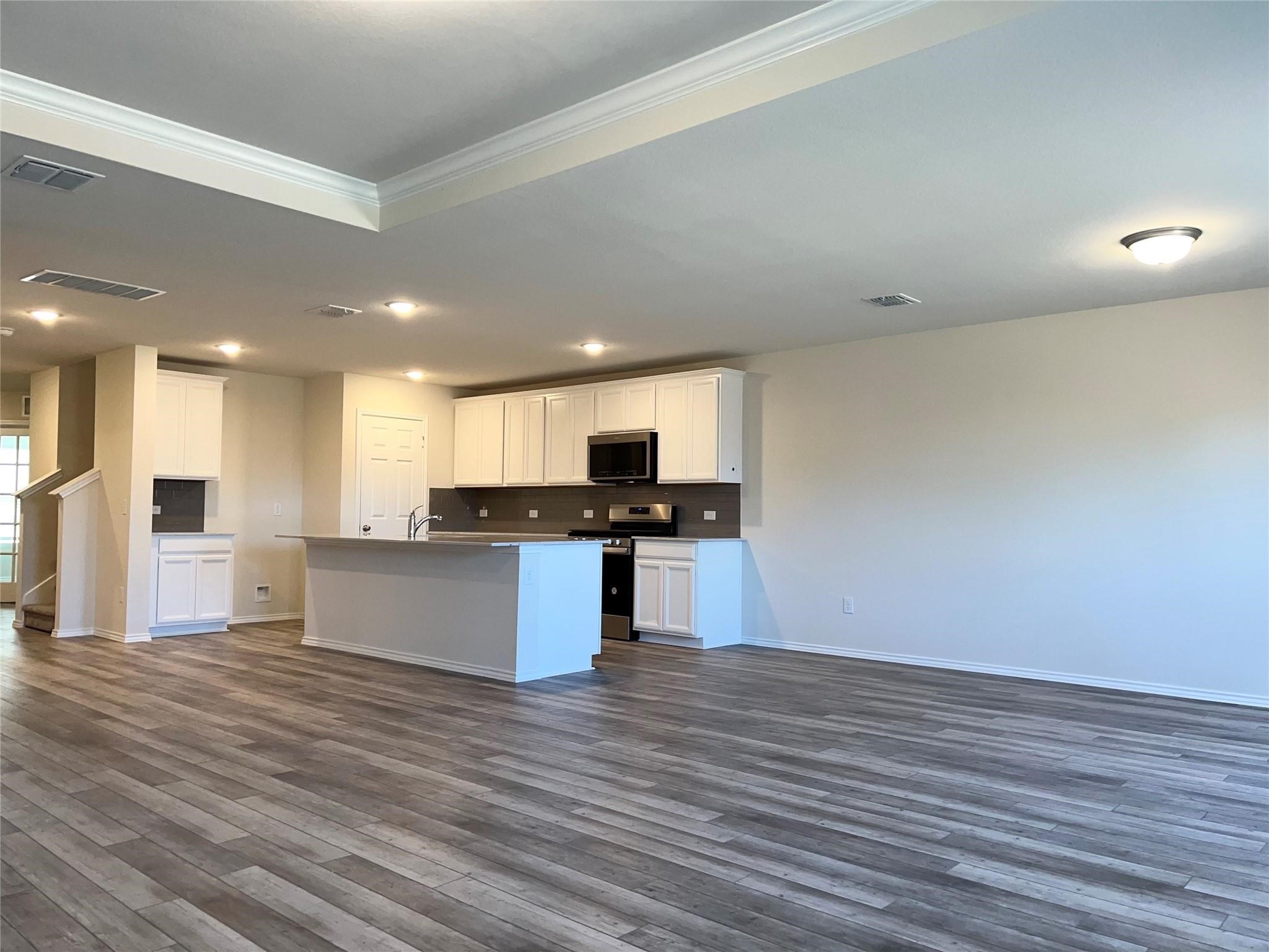 1917 Blackbrush Drive