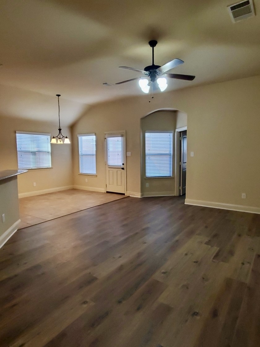 1426 Thibodaux Drive