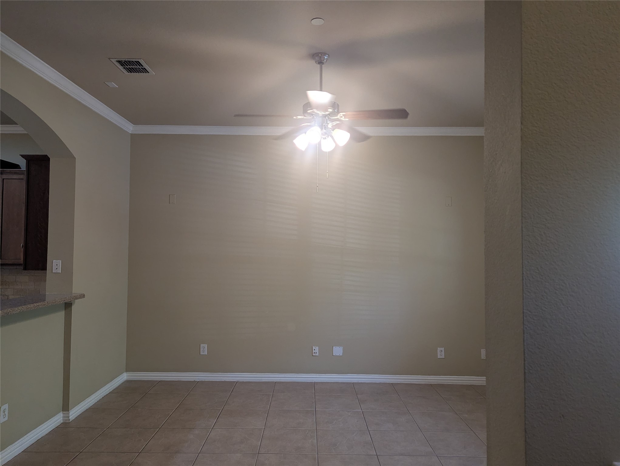 1940 Lantana Lane