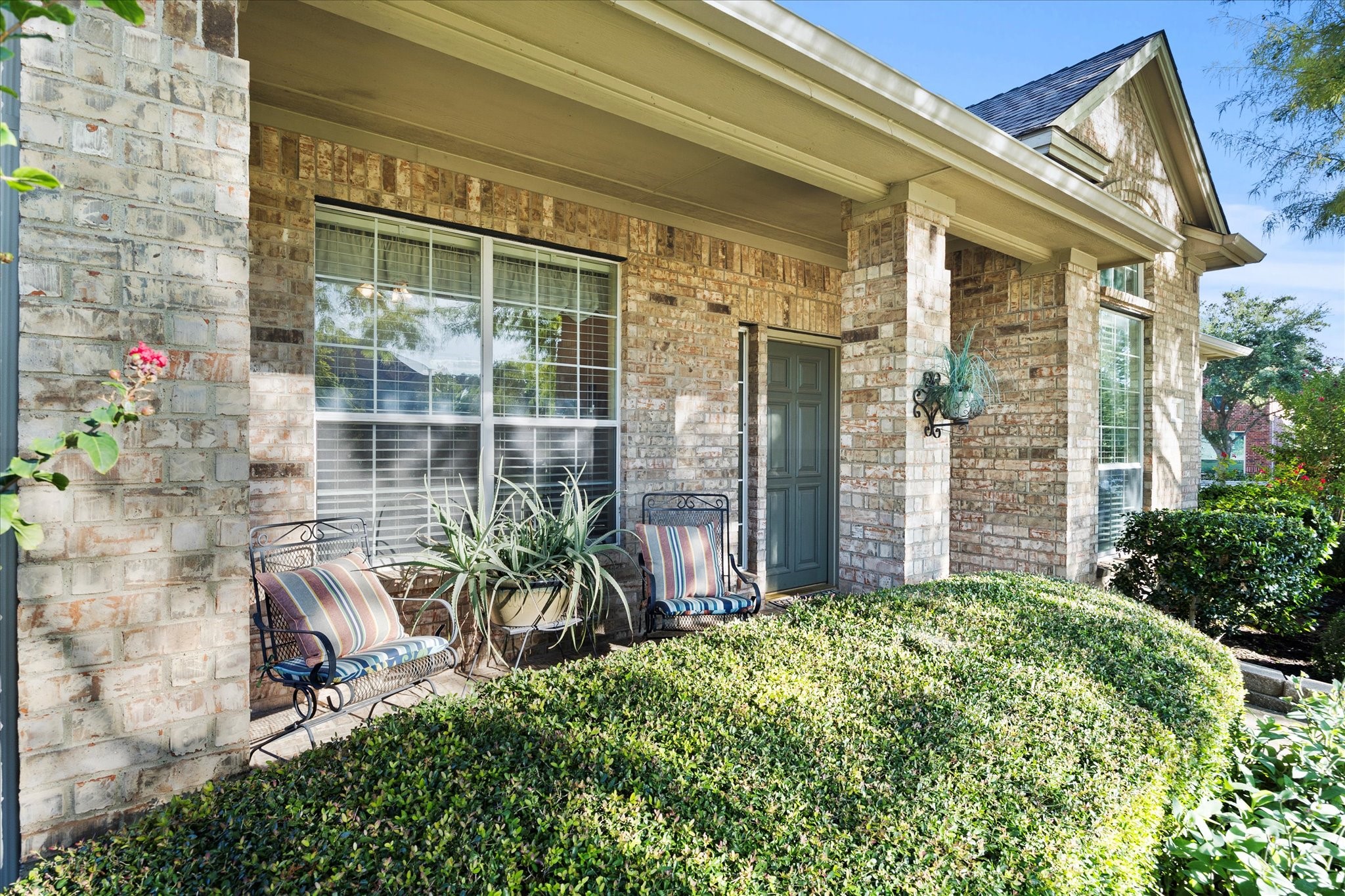 2010 Ashbourne Drive