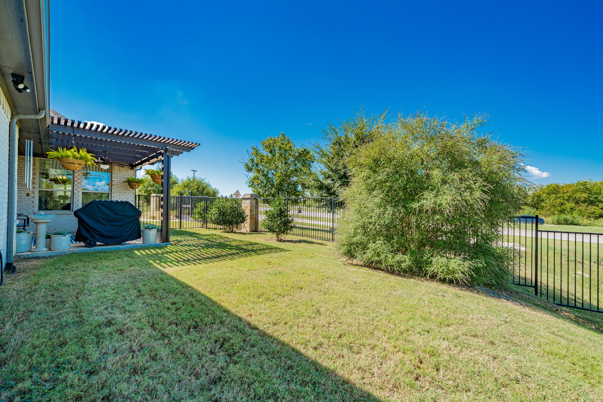 1502 Encanto Trail