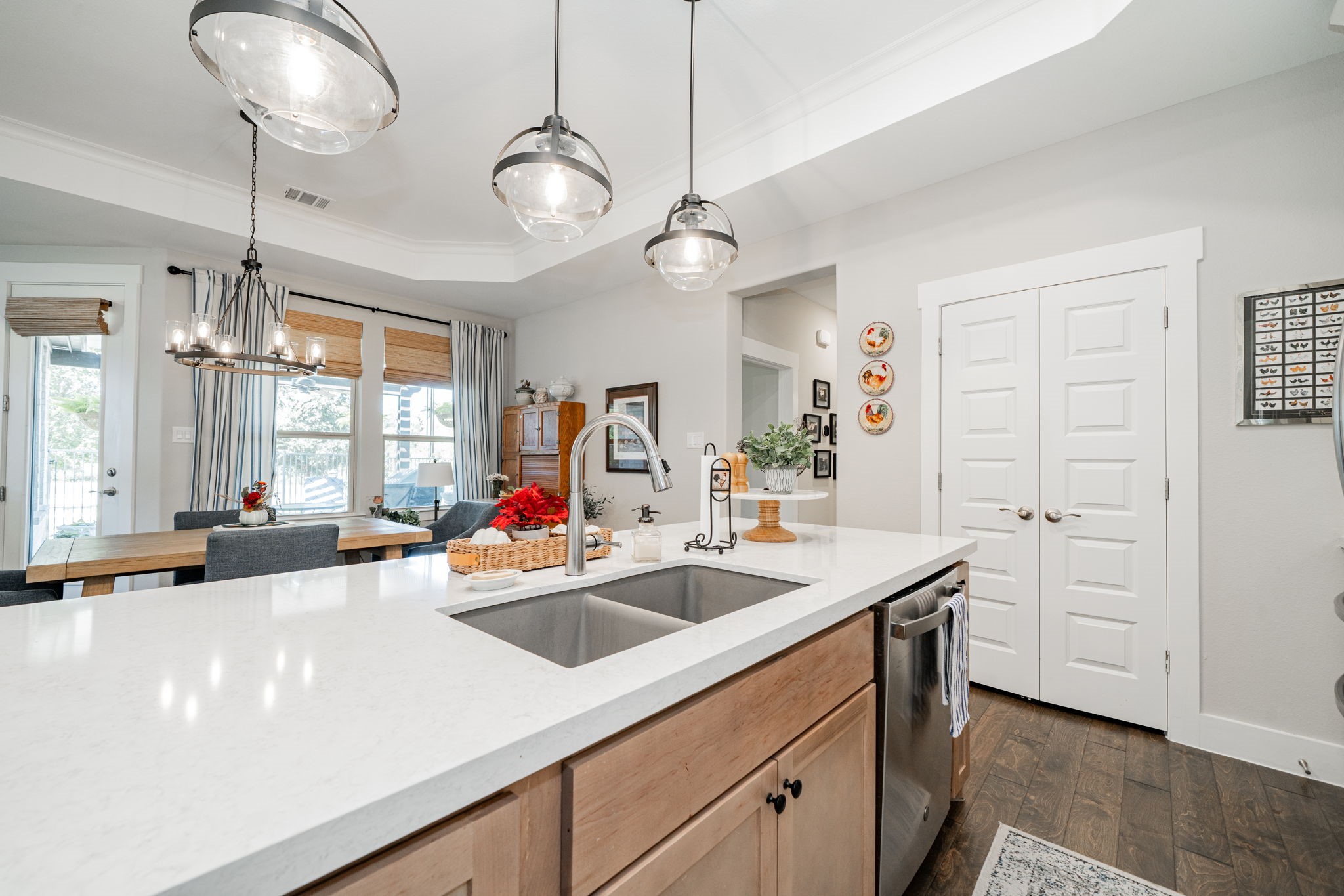 1502 Encanto Trail