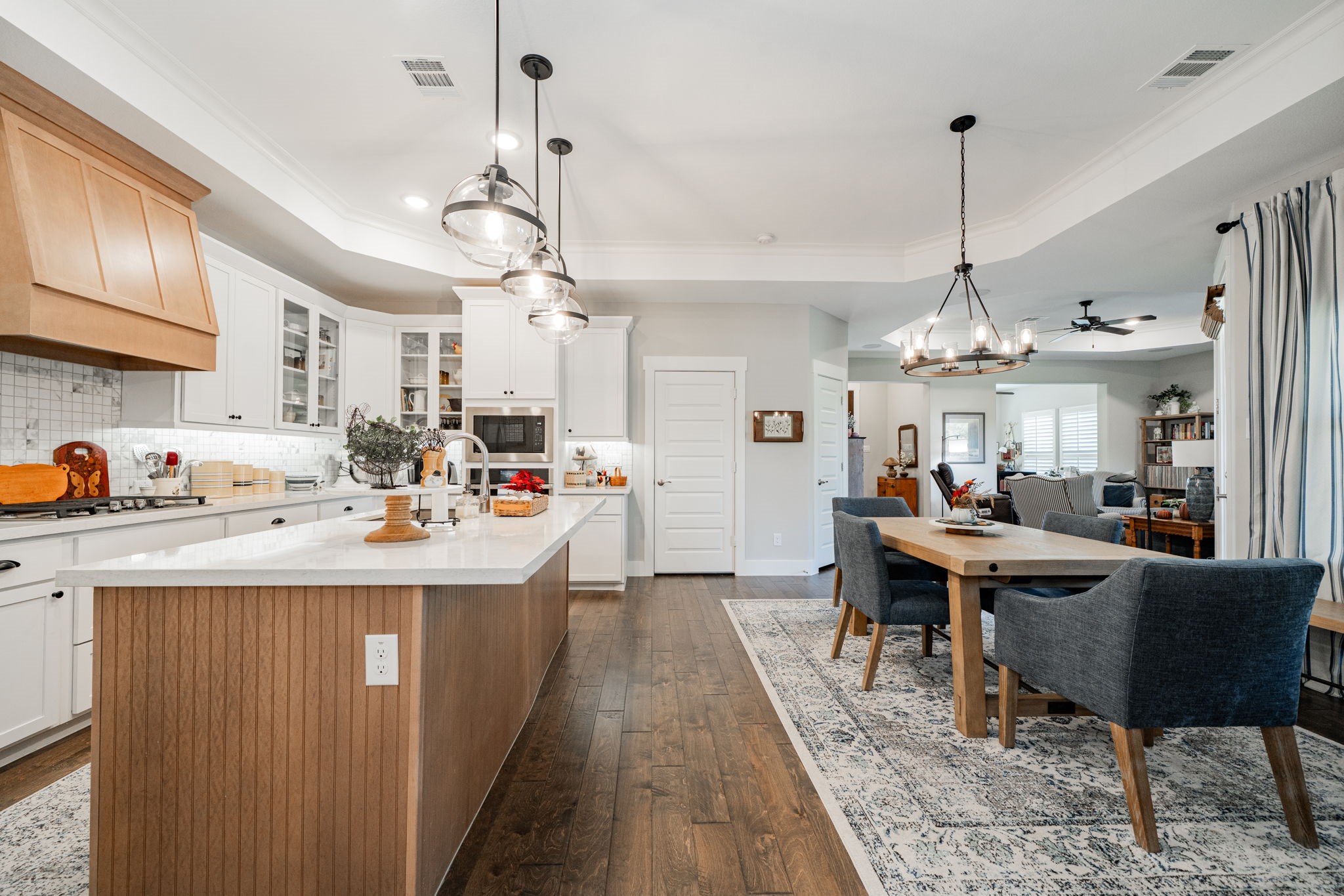 1502 Encanto Trail