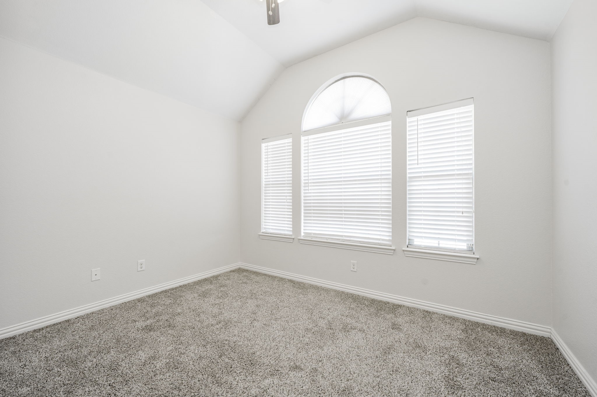 134 Rainbow Lane