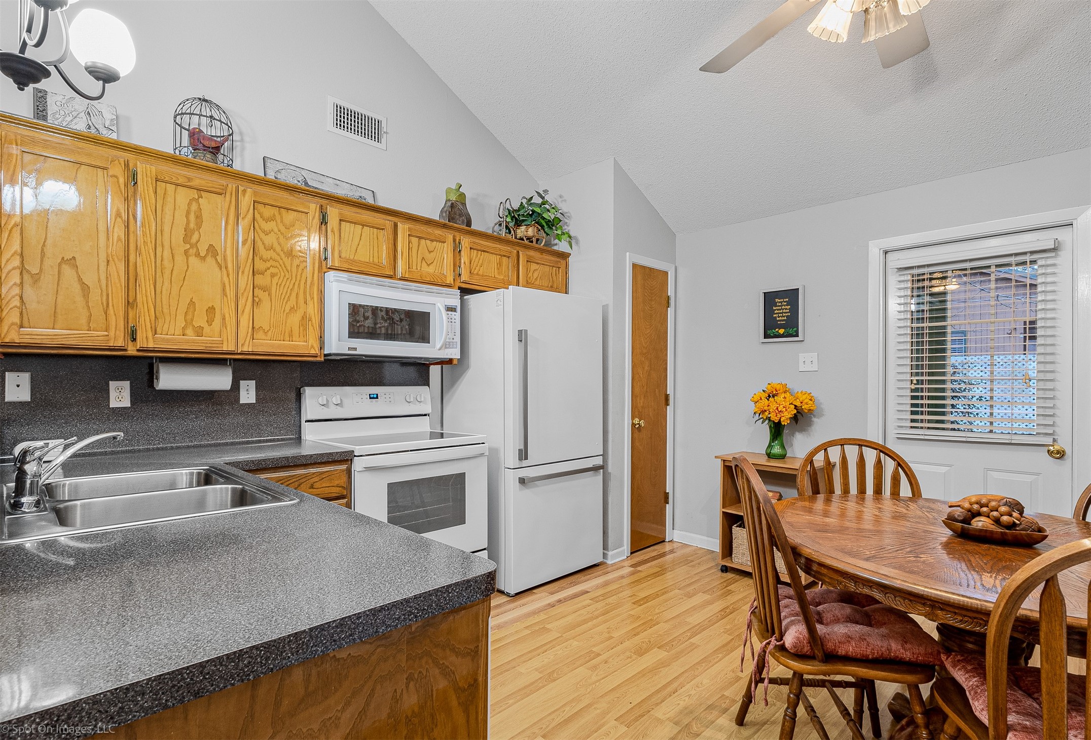 746 Wildwood Trail