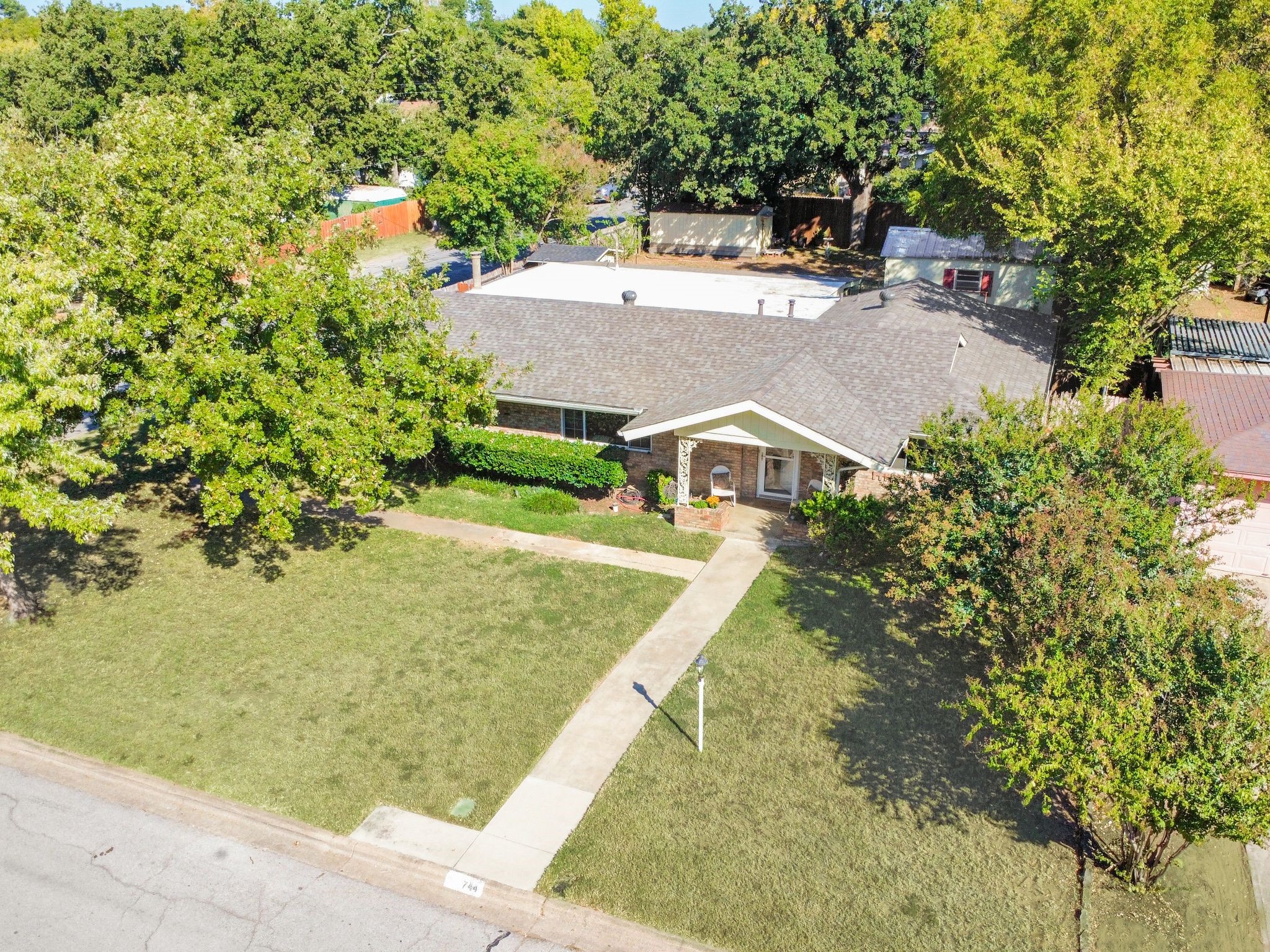 744 Briarwood Lane