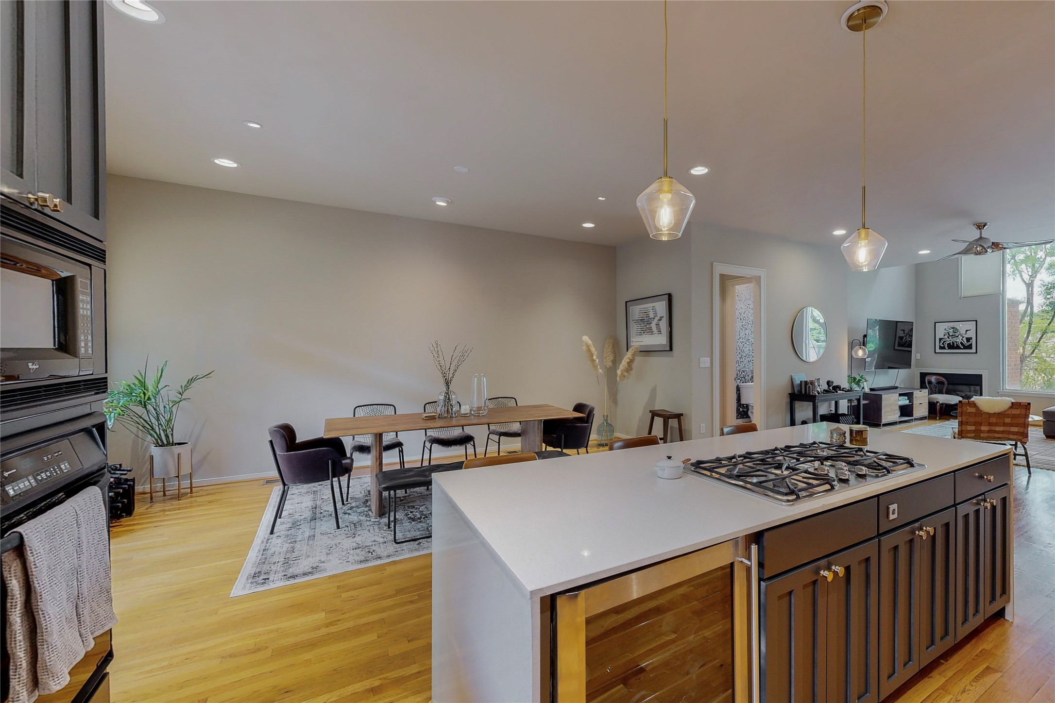 4227 Rawlins Street 3