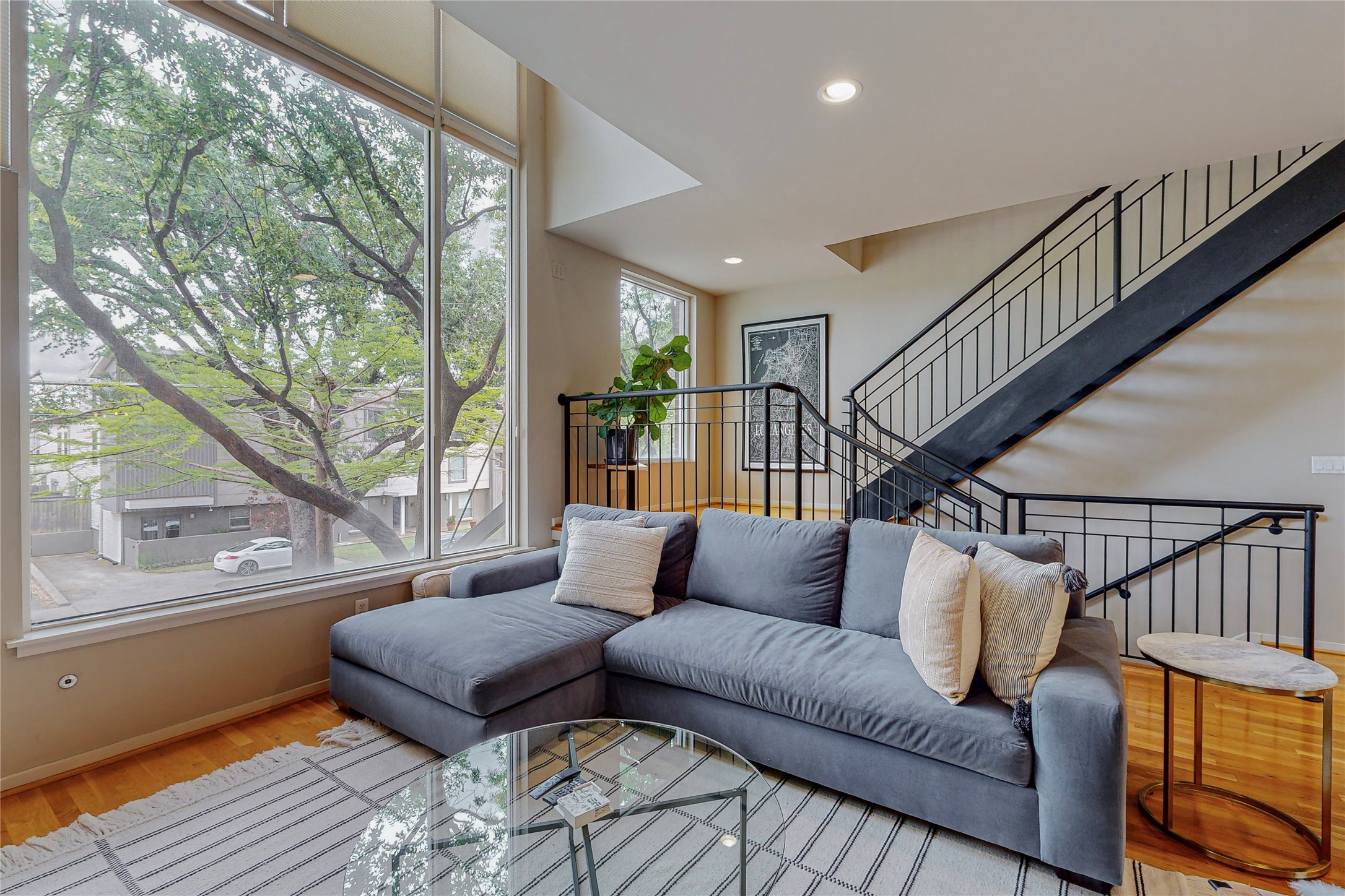 4227 Rawlins Street 3