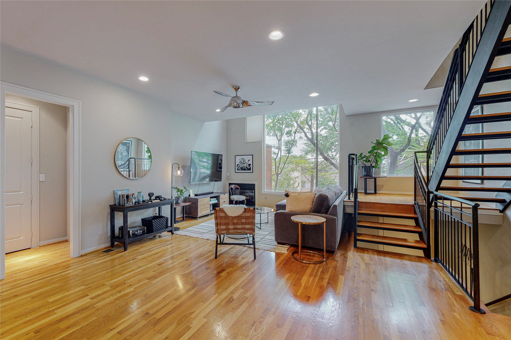 4227 Rawlins Street 3