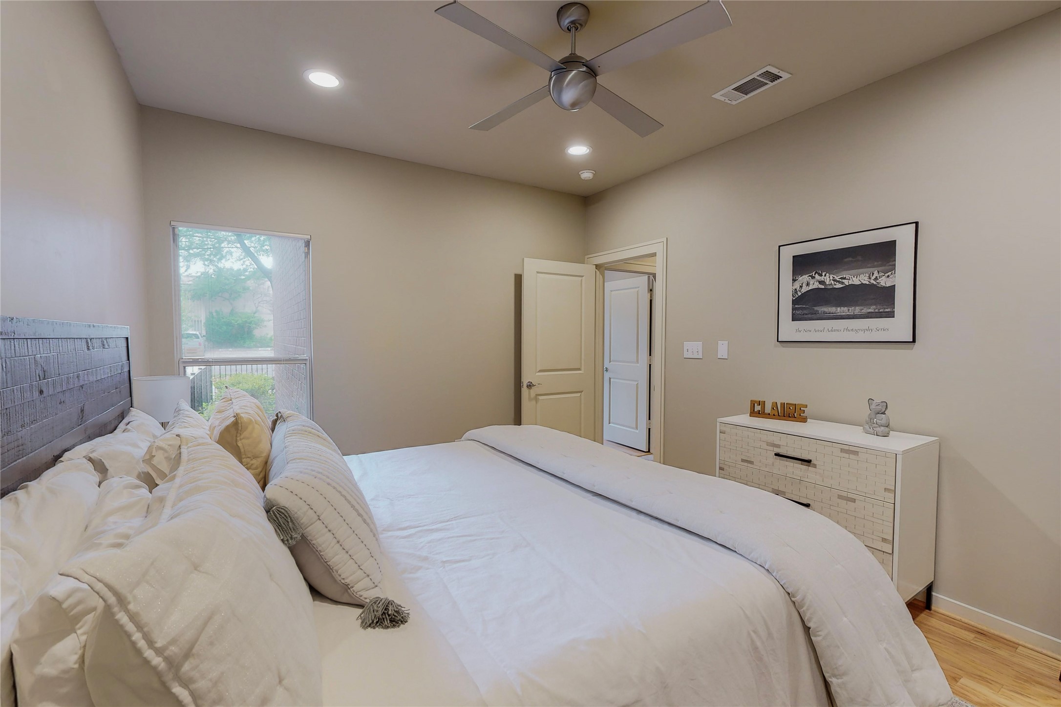 4227 Rawlins Street 3