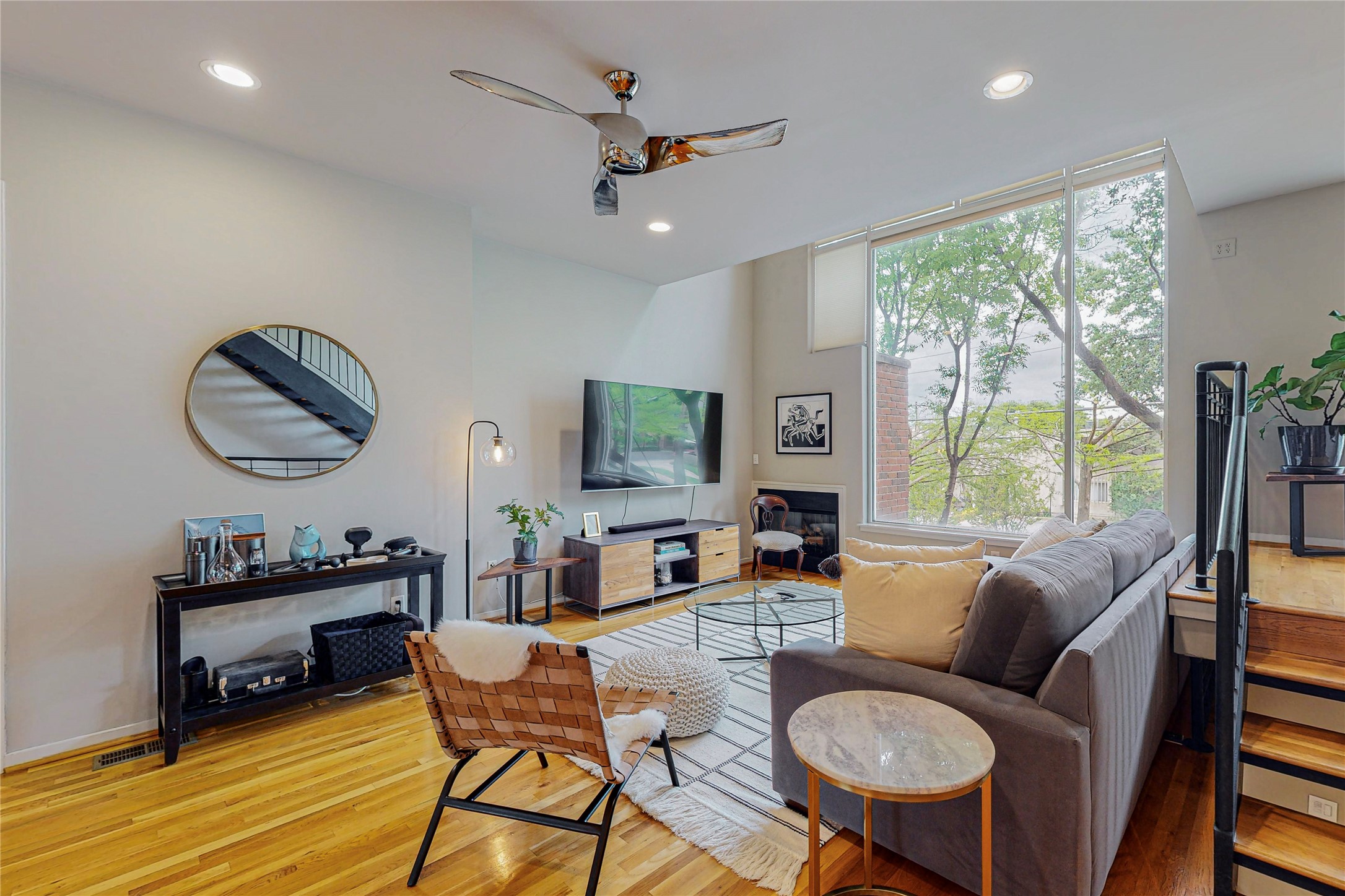 4227 Rawlins Street 3