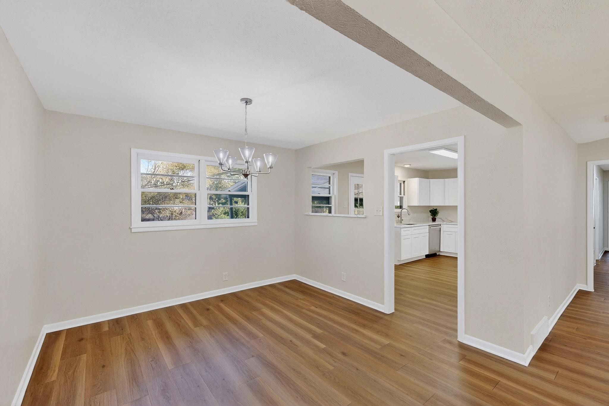 3516 London Lane