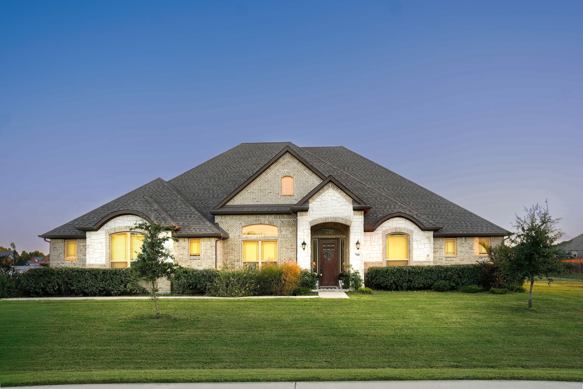 710 Nighthorse Circle