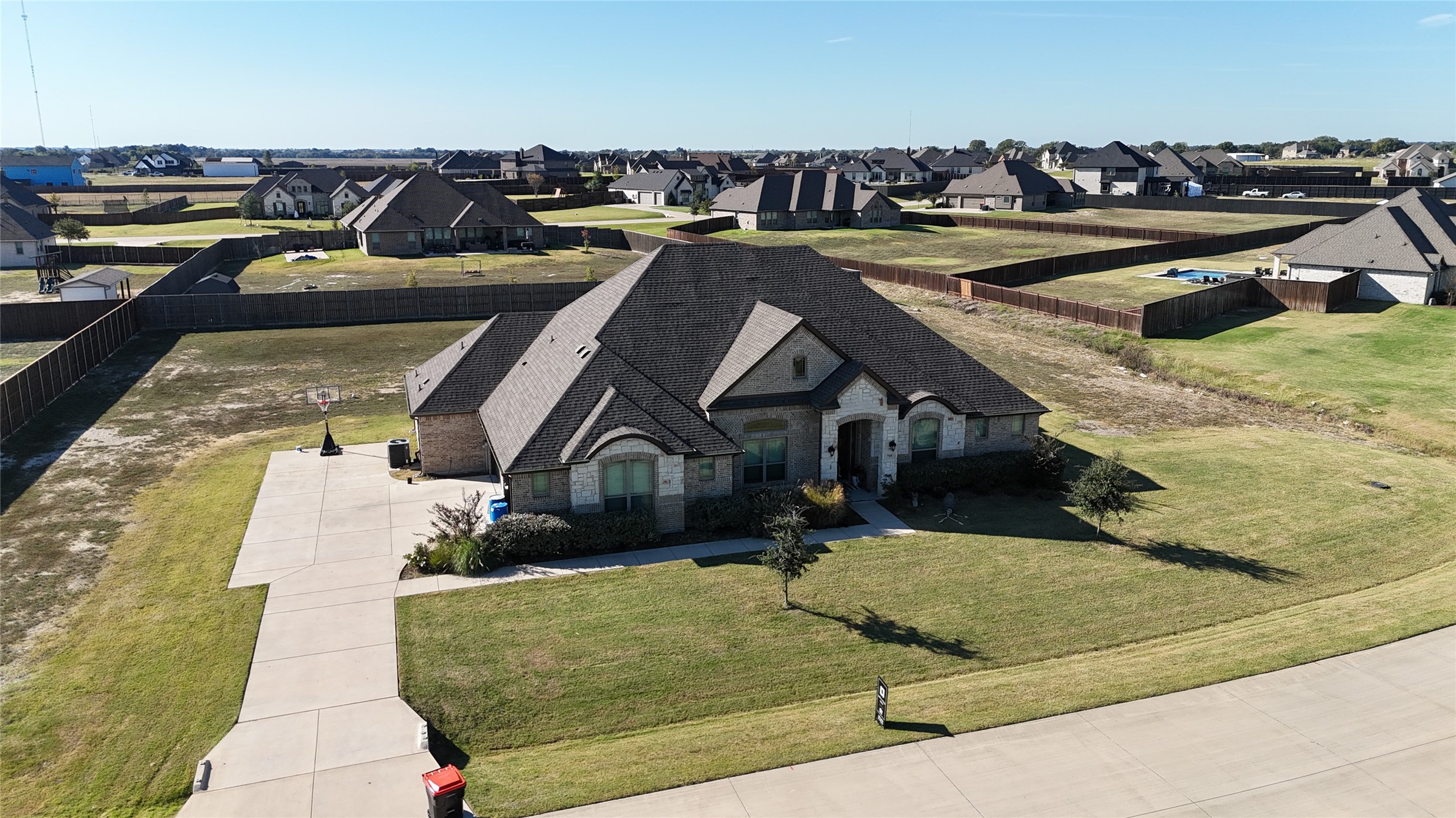 710 Nighthorse Circle