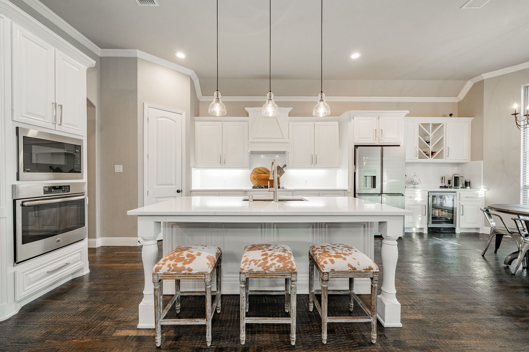 1001 Amber Knoll Drive