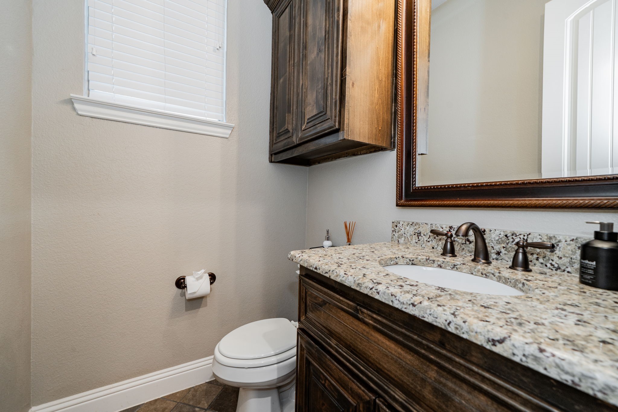 1001 Amber Knoll Drive