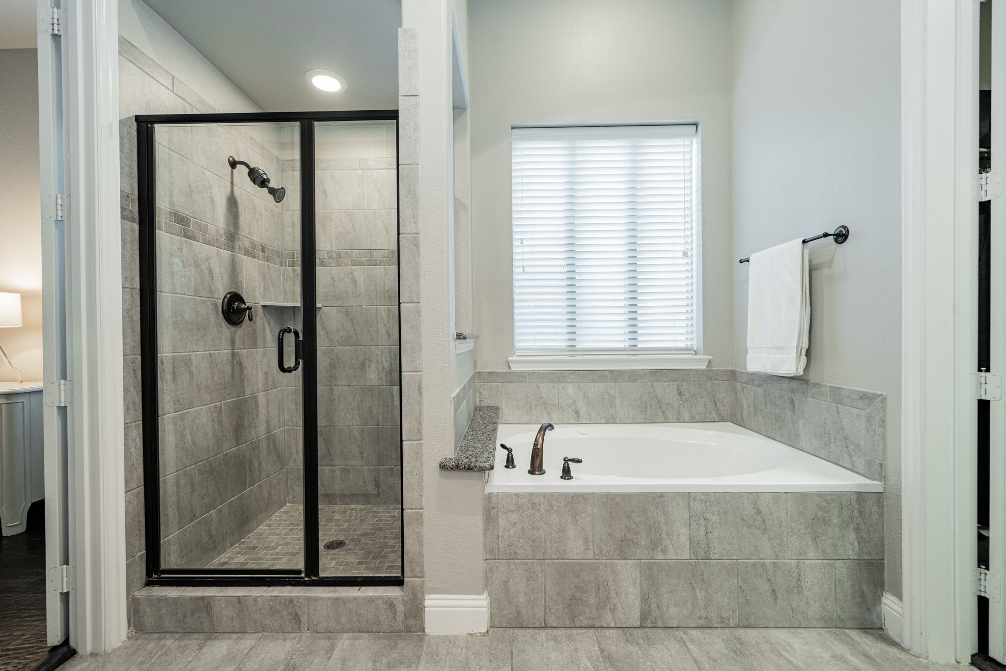 1001 Amber Knoll Drive