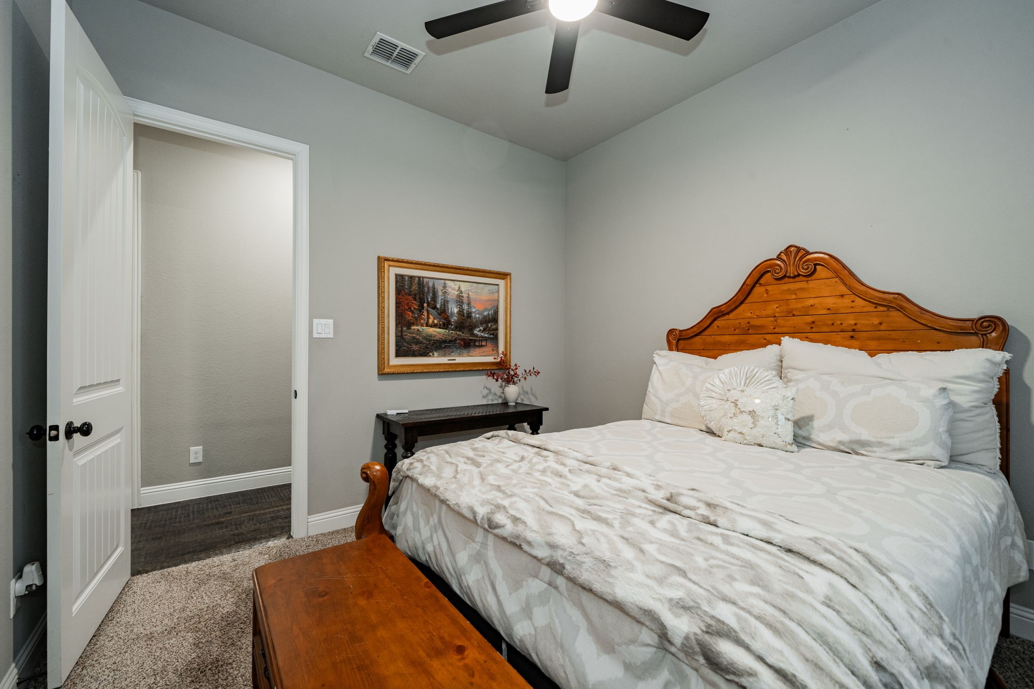 1001 Amber Knoll Drive