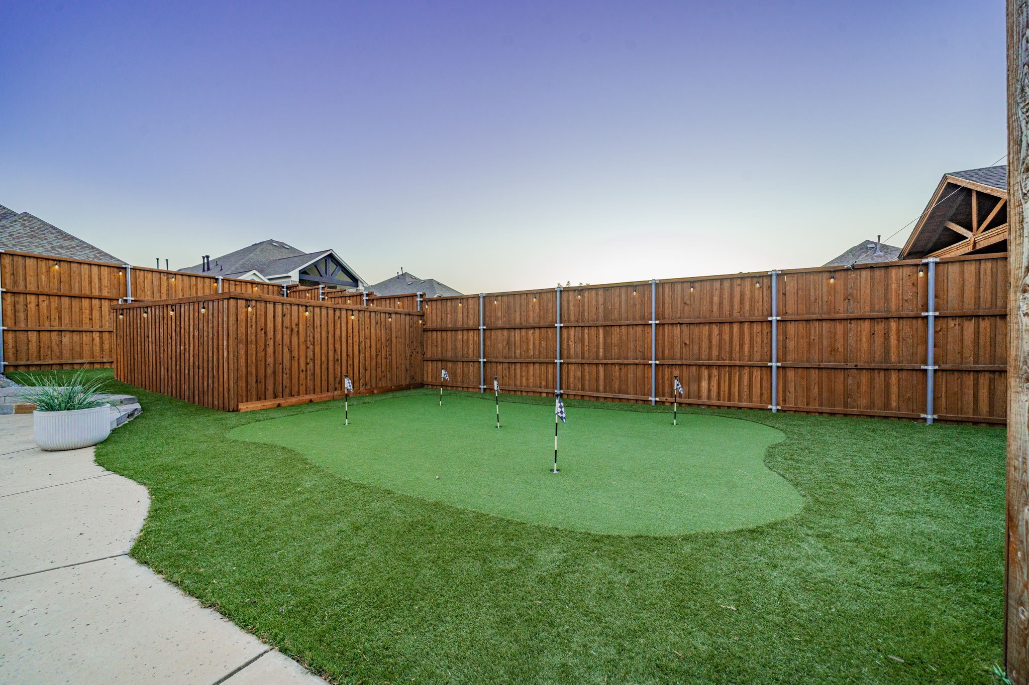 1001 Amber Knoll Drive