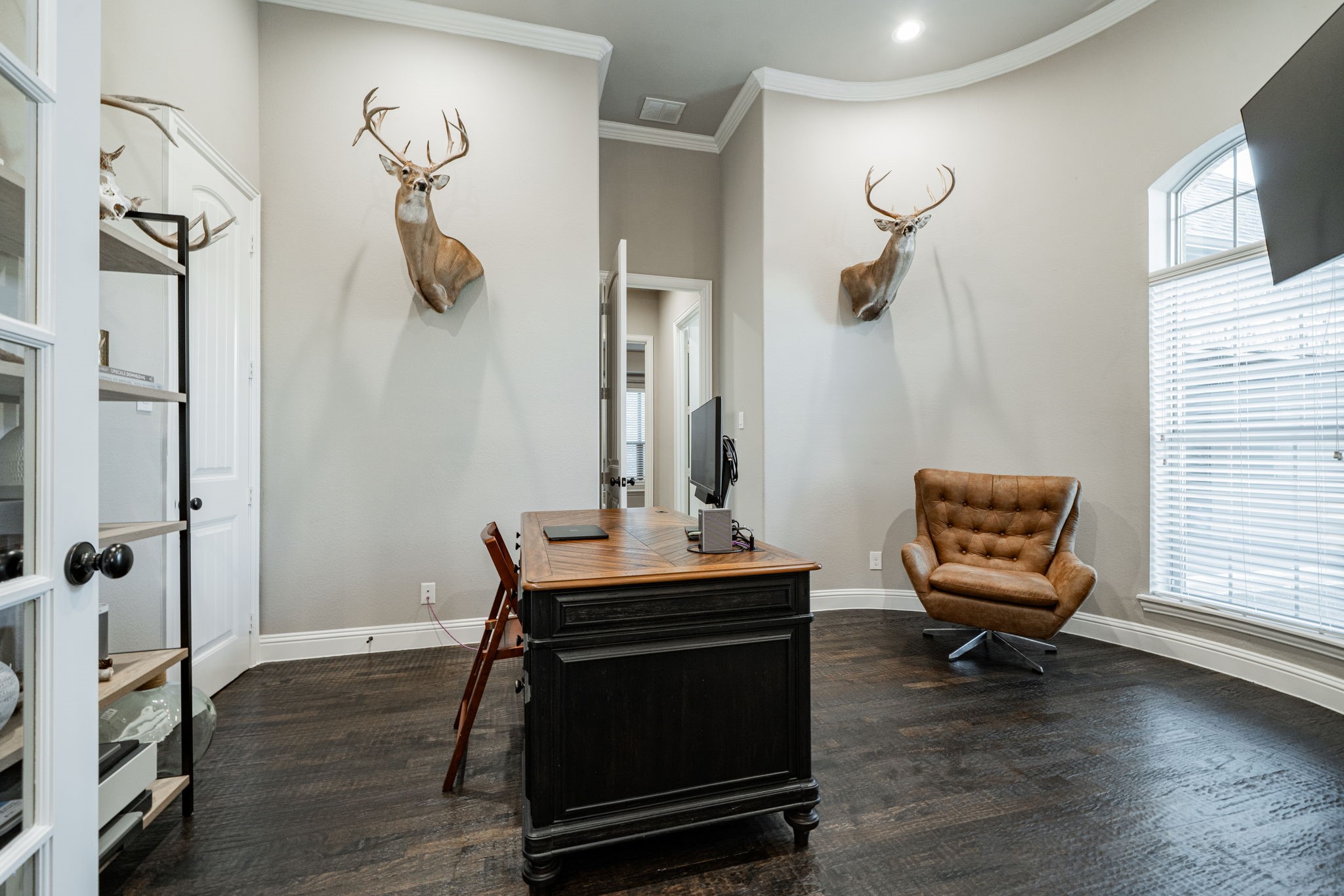 1001 Amber Knoll Drive