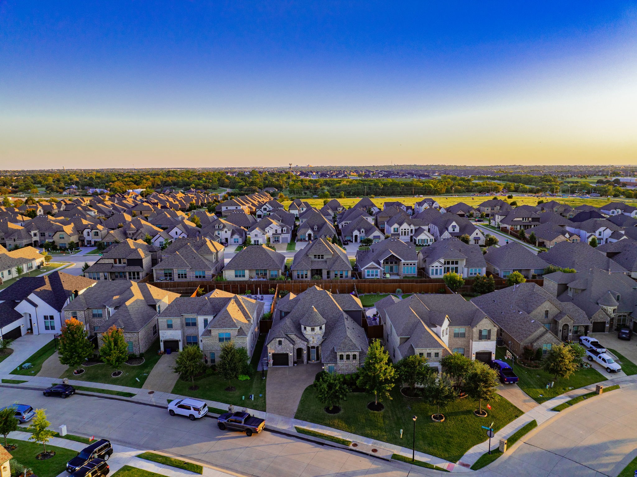 1001 Amber Knoll Drive