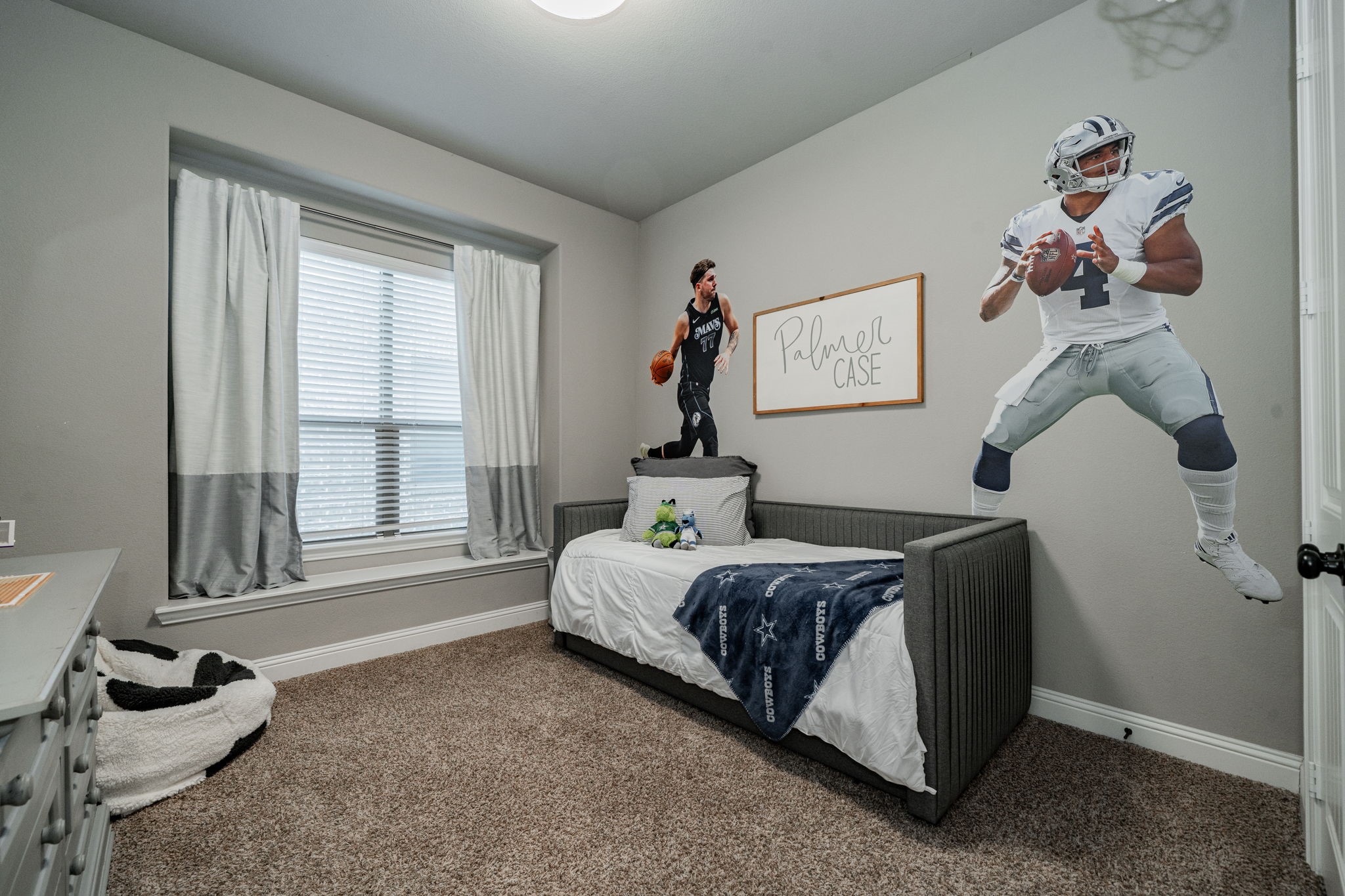 1001 Amber Knoll Drive