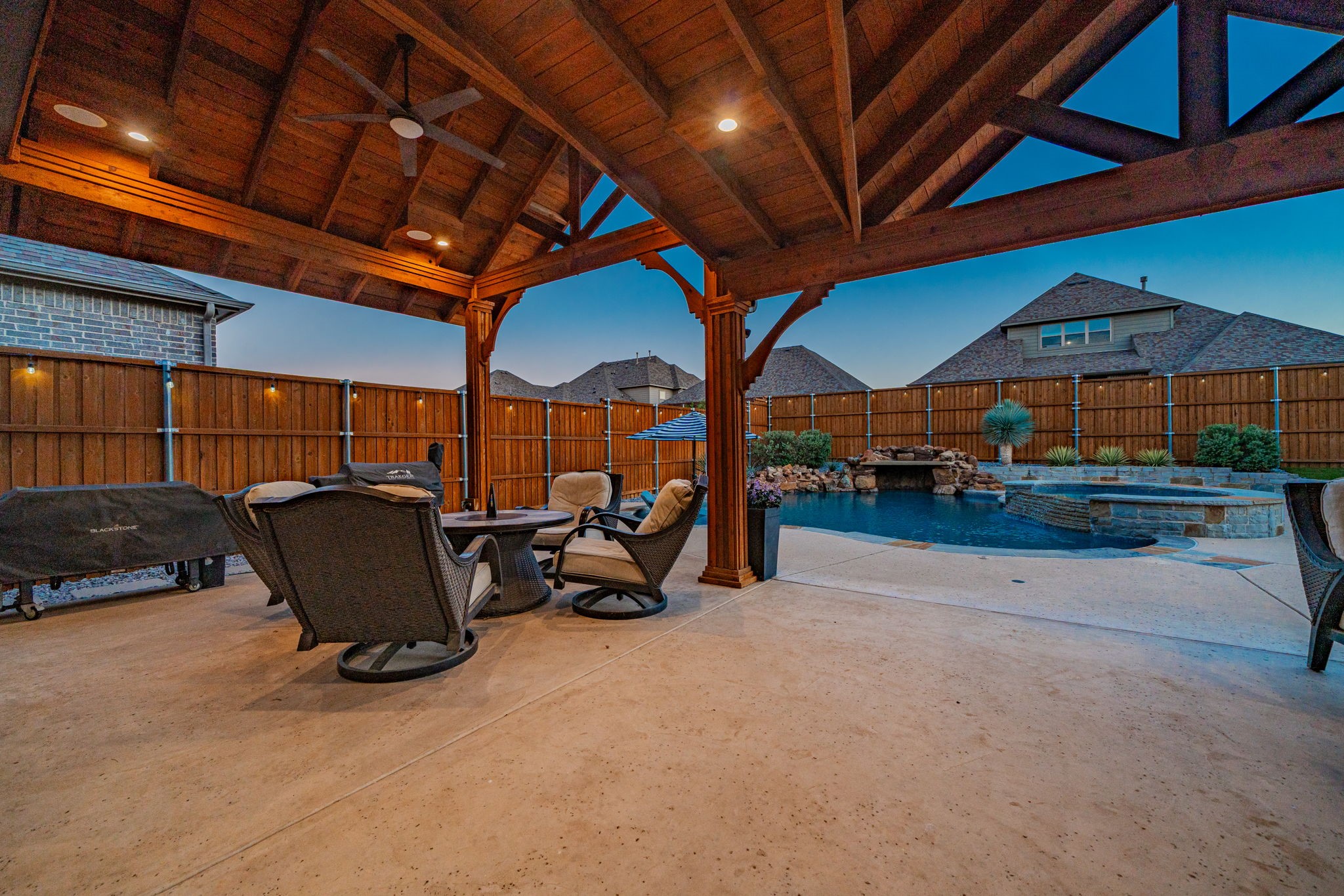 1001 Amber Knoll Drive