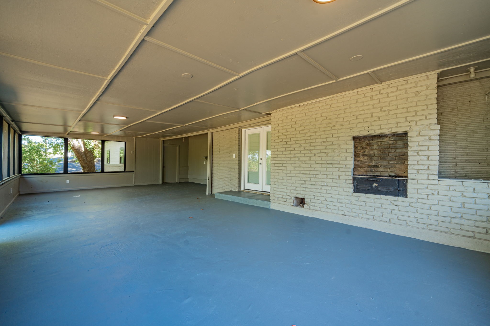 805 9th Street