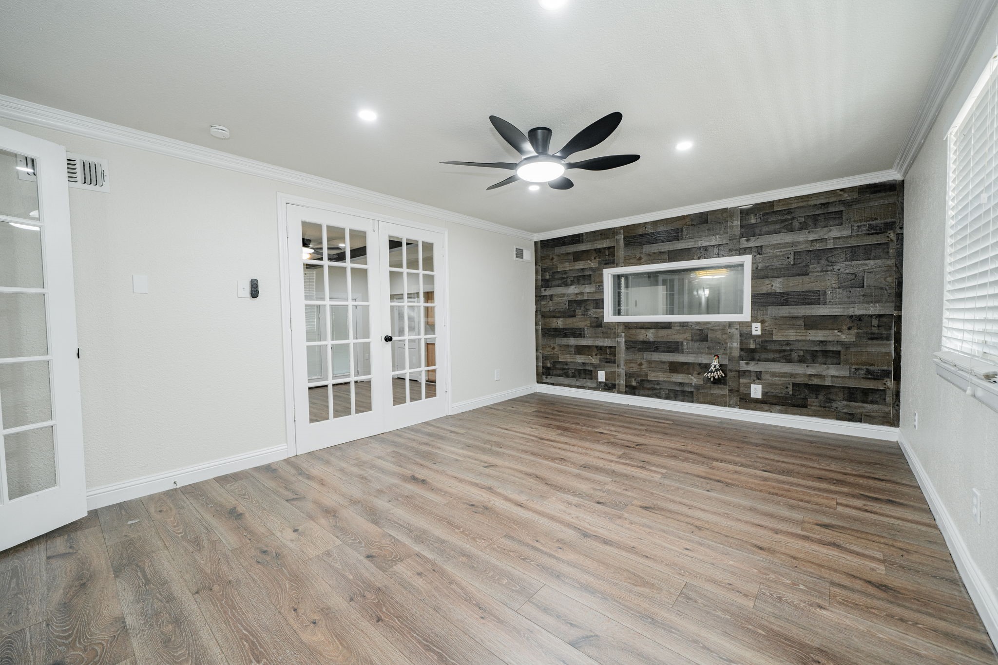 805 9th Street